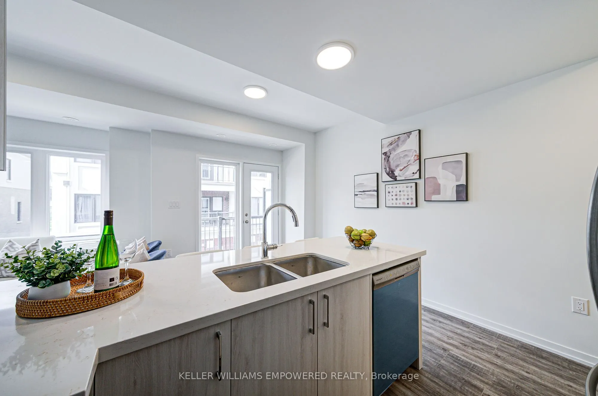 73 Matawin Lane, #0082BLK8