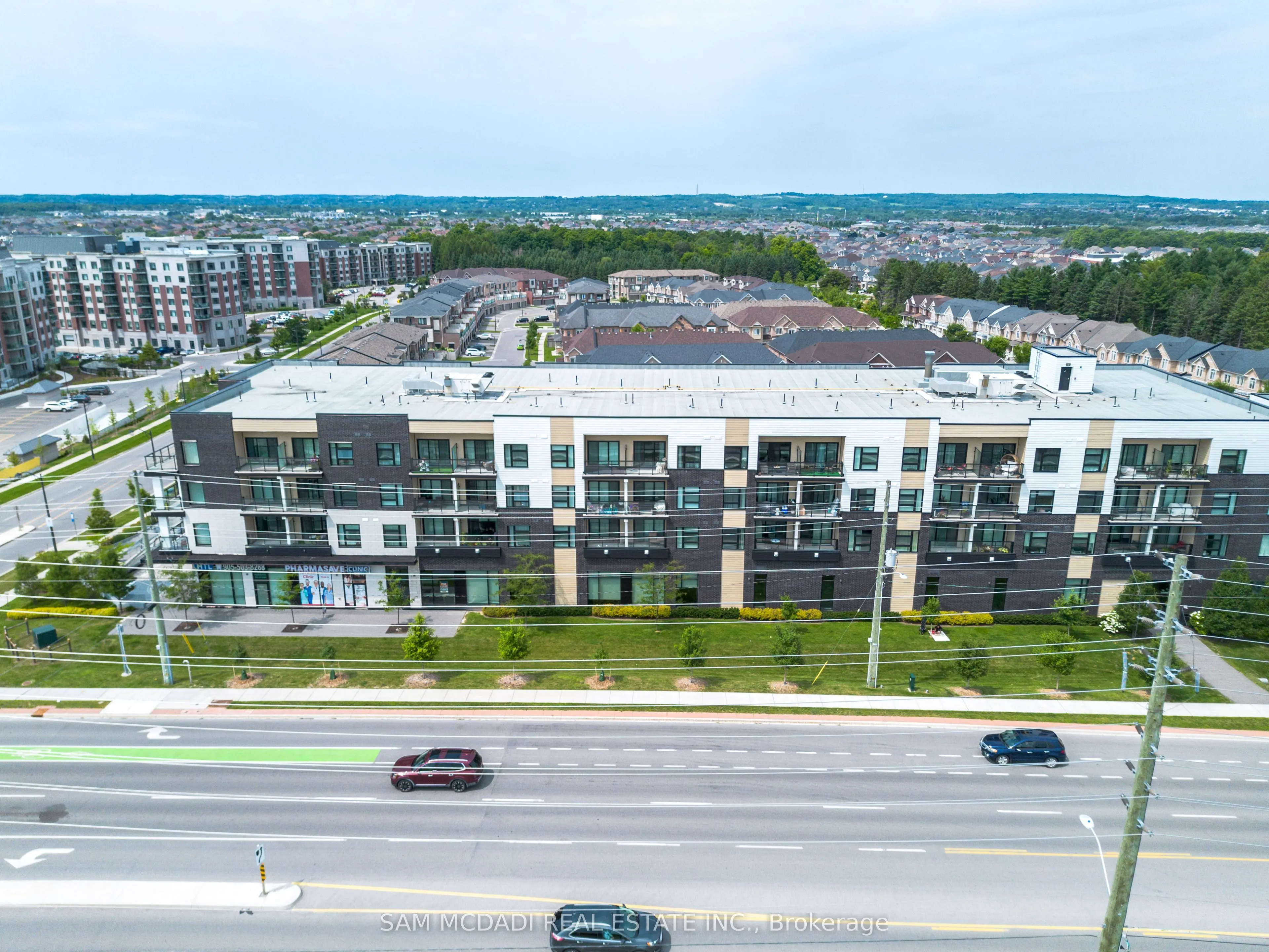555 William Graham Drive, #114