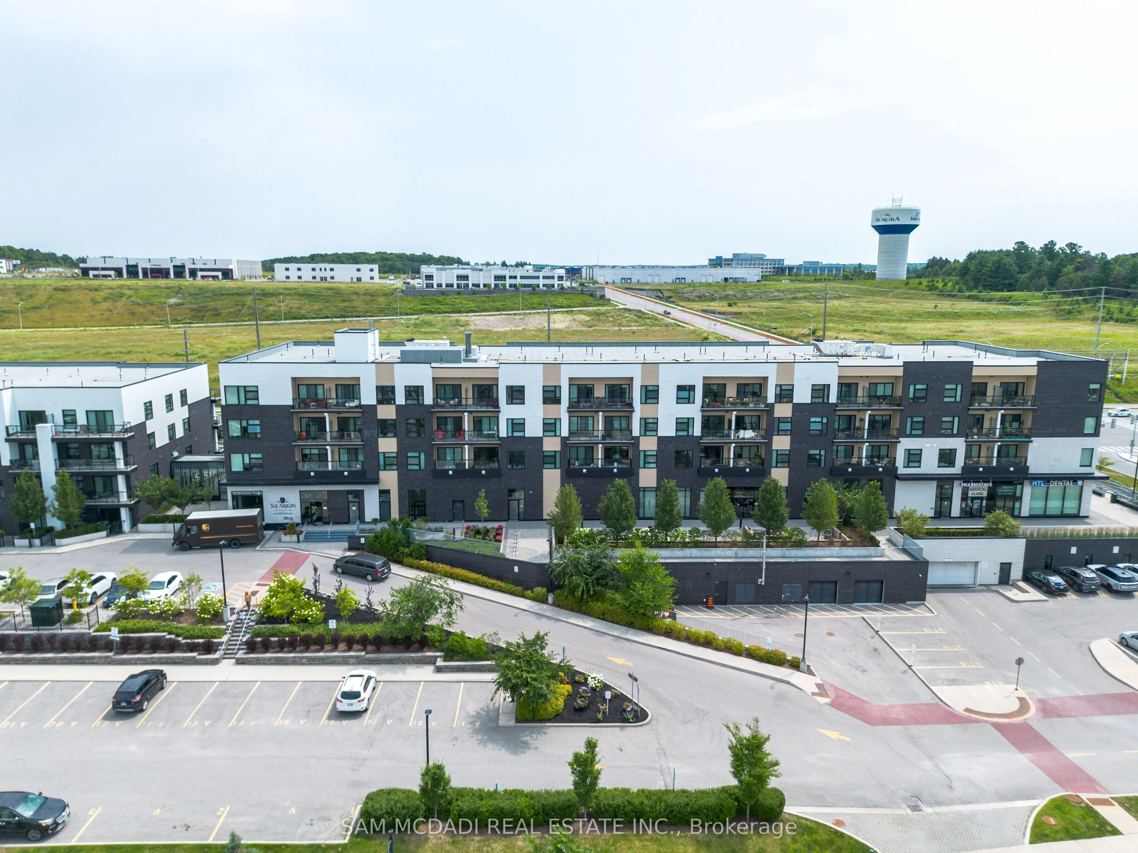 555 William Graham Drive, #114