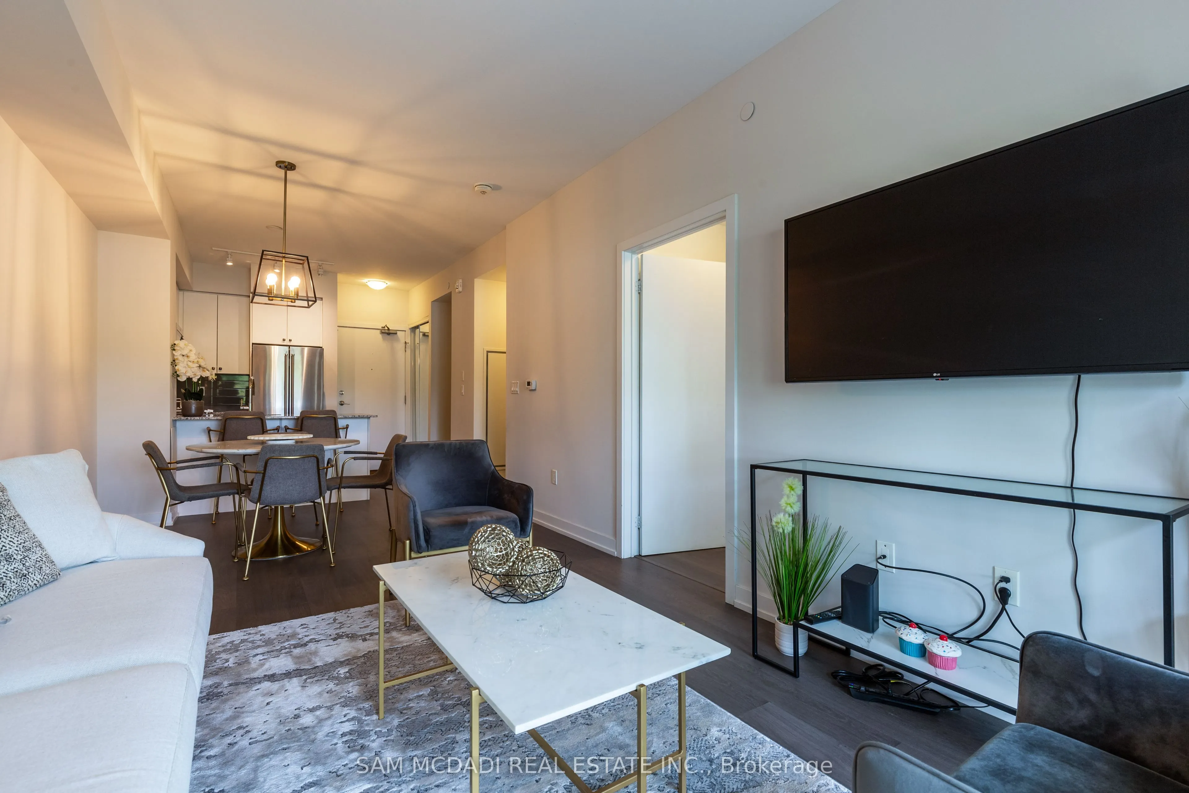 555 William Graham Drive, #114