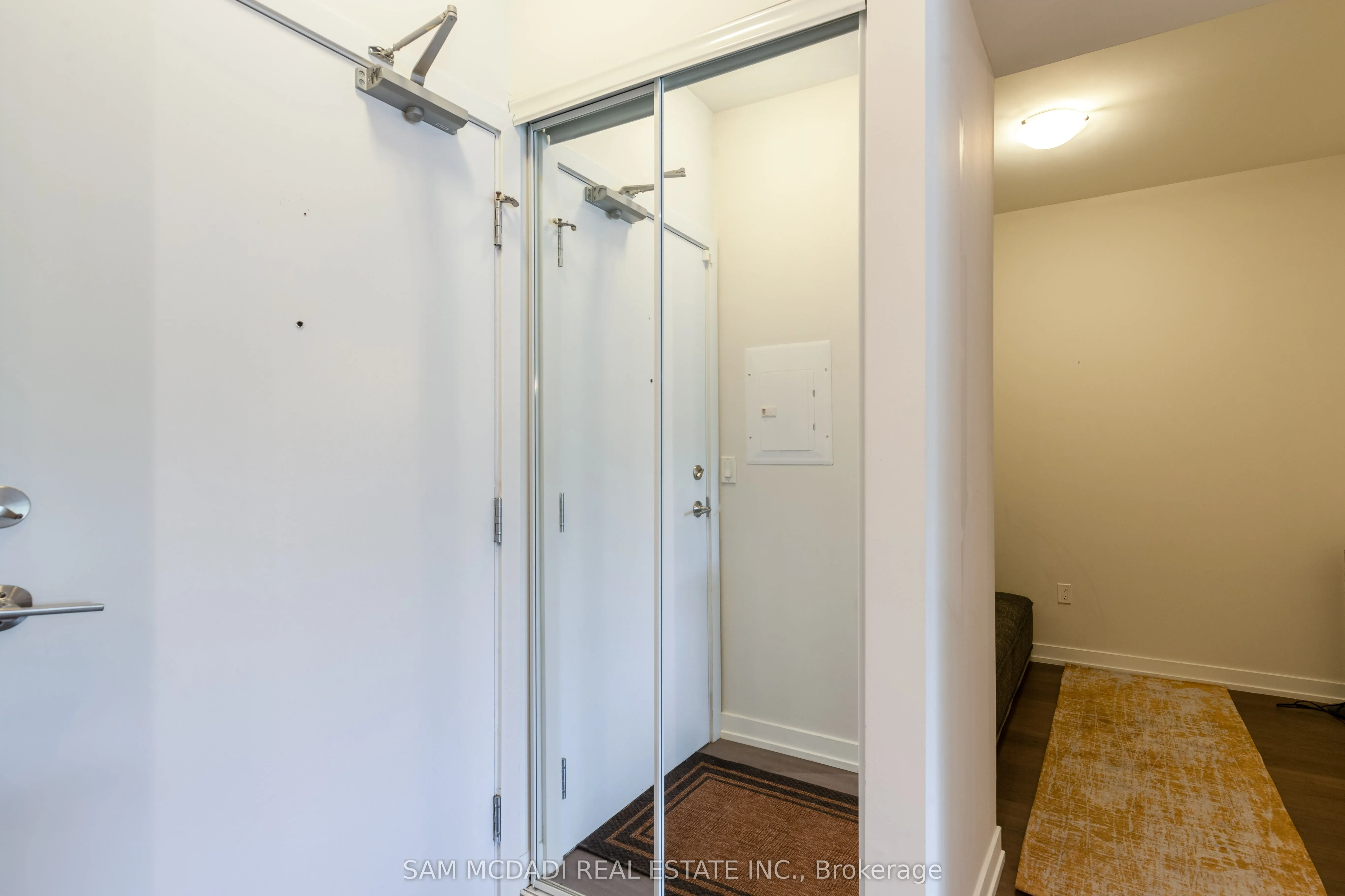 555 William Graham Drive, #114
