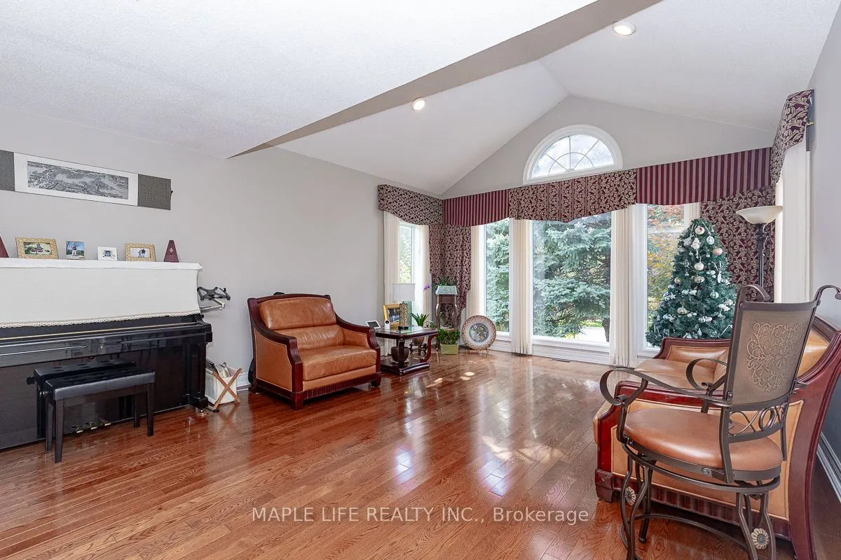 1 Elderwood Drive