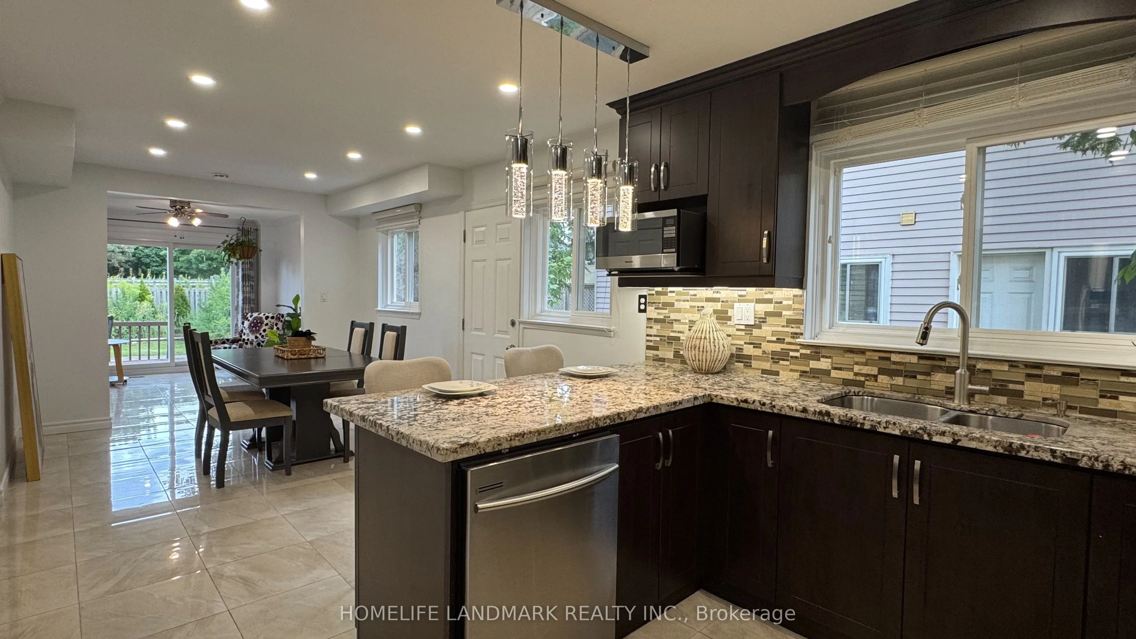 160 Snowshoe Crescent