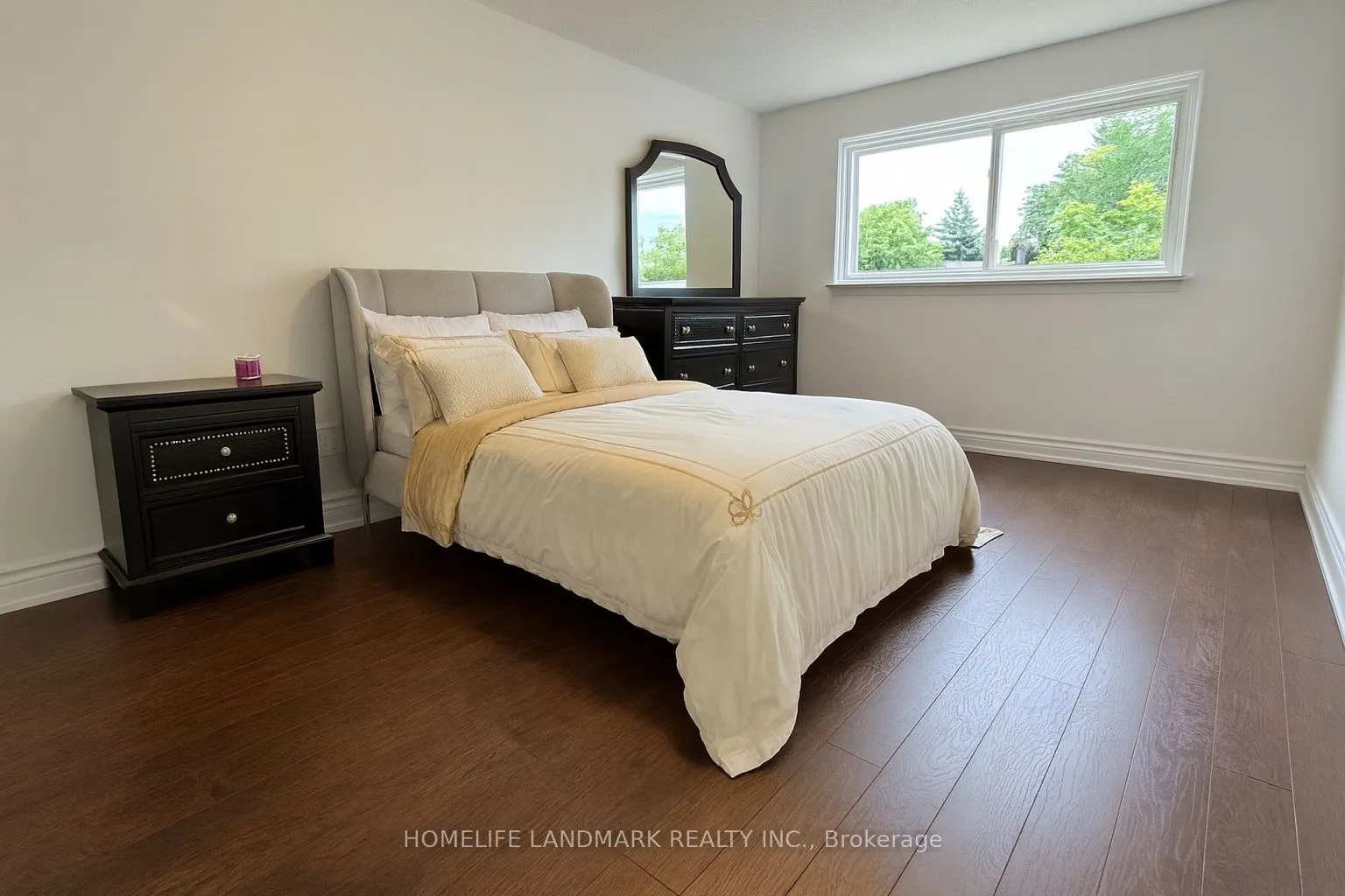160 Snowshoe Crescent