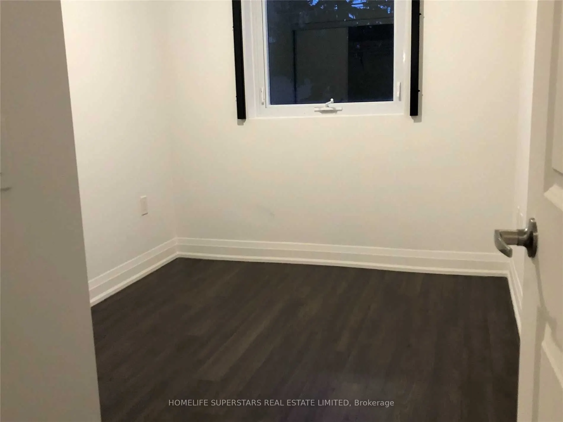 26 Coles Avenue, #902