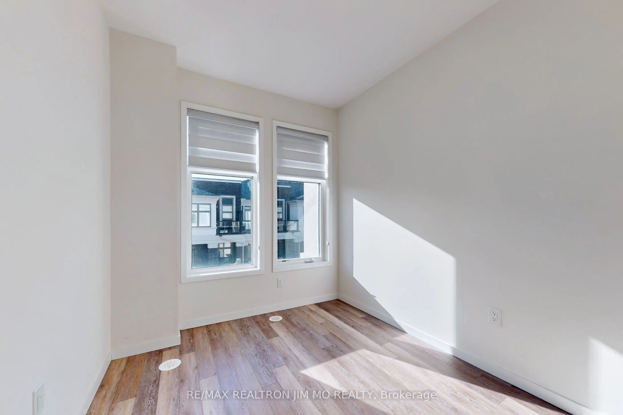 37 Armillo Place