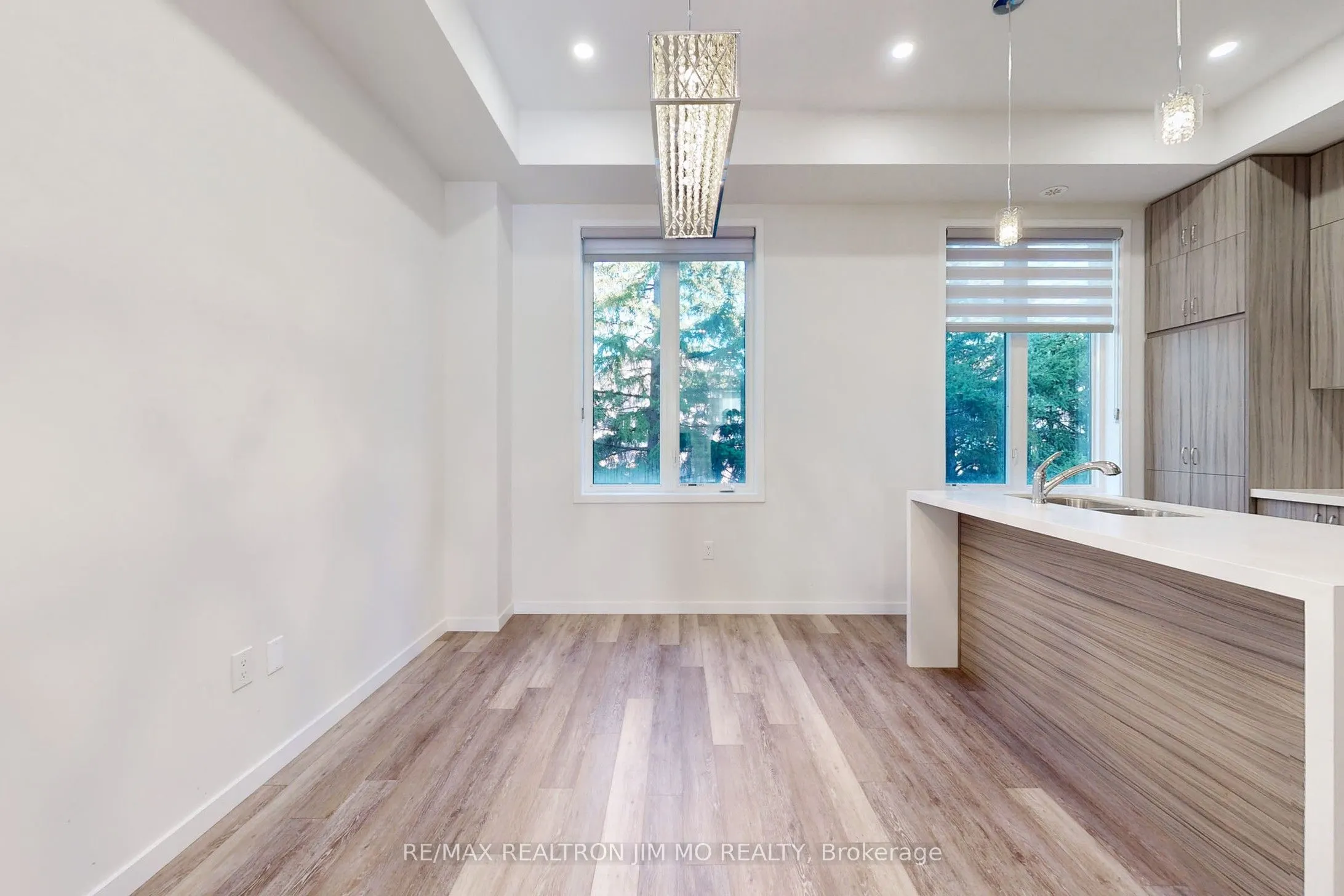 37 Armillo Place