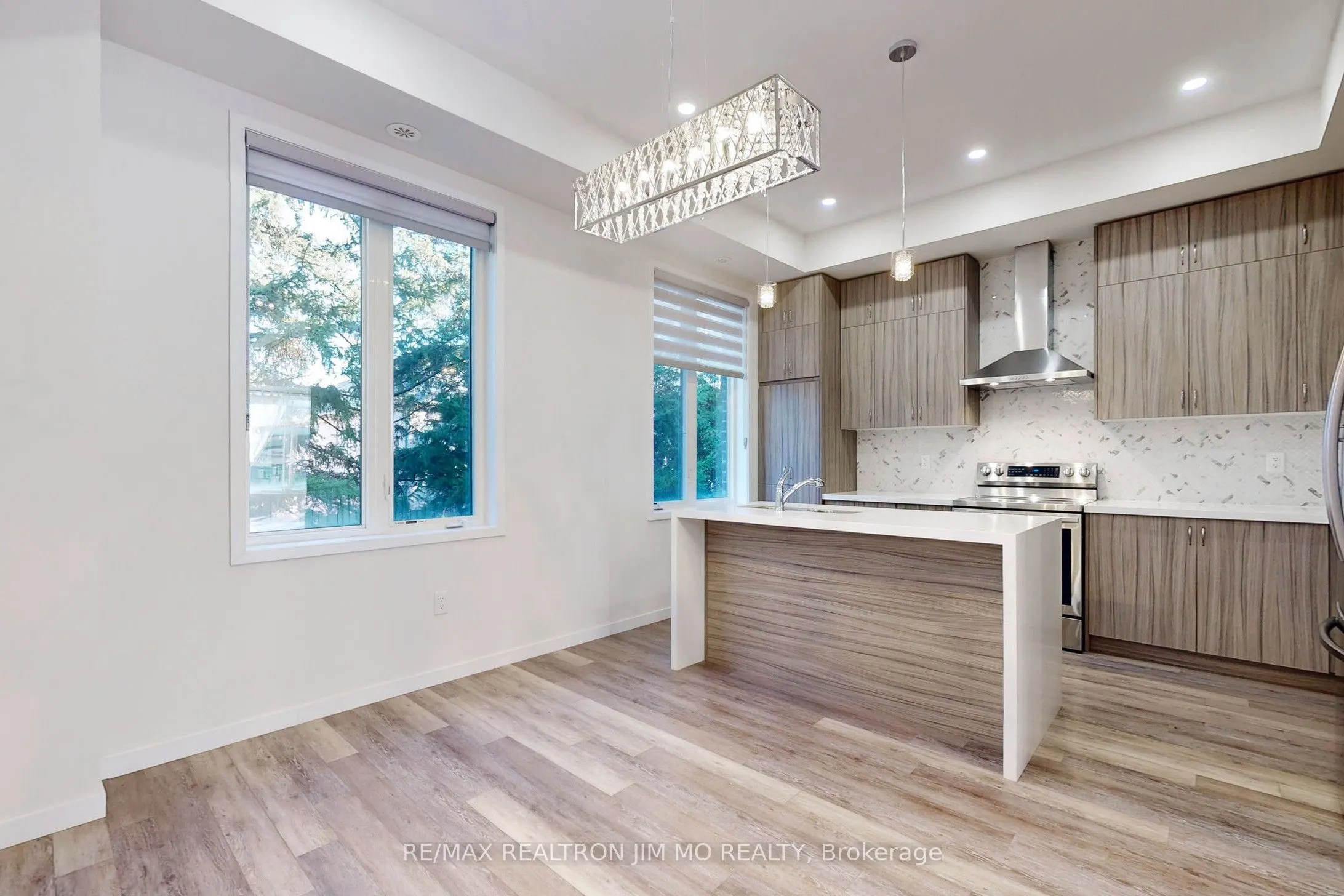 37 Armillo Place