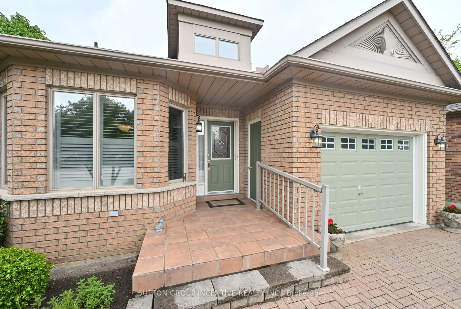 4 Belair Place, #22