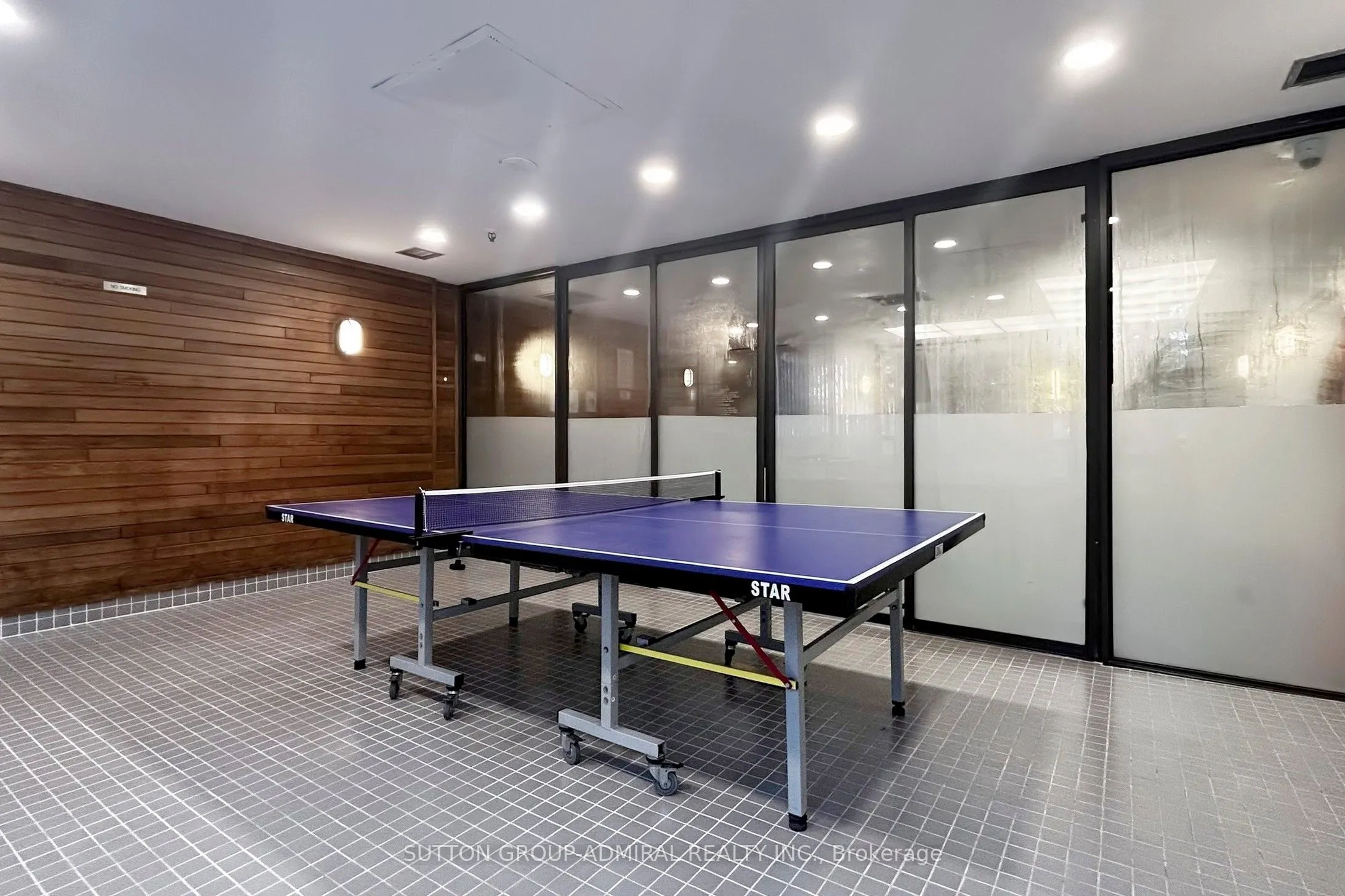 7601 Bathurst Street, #901