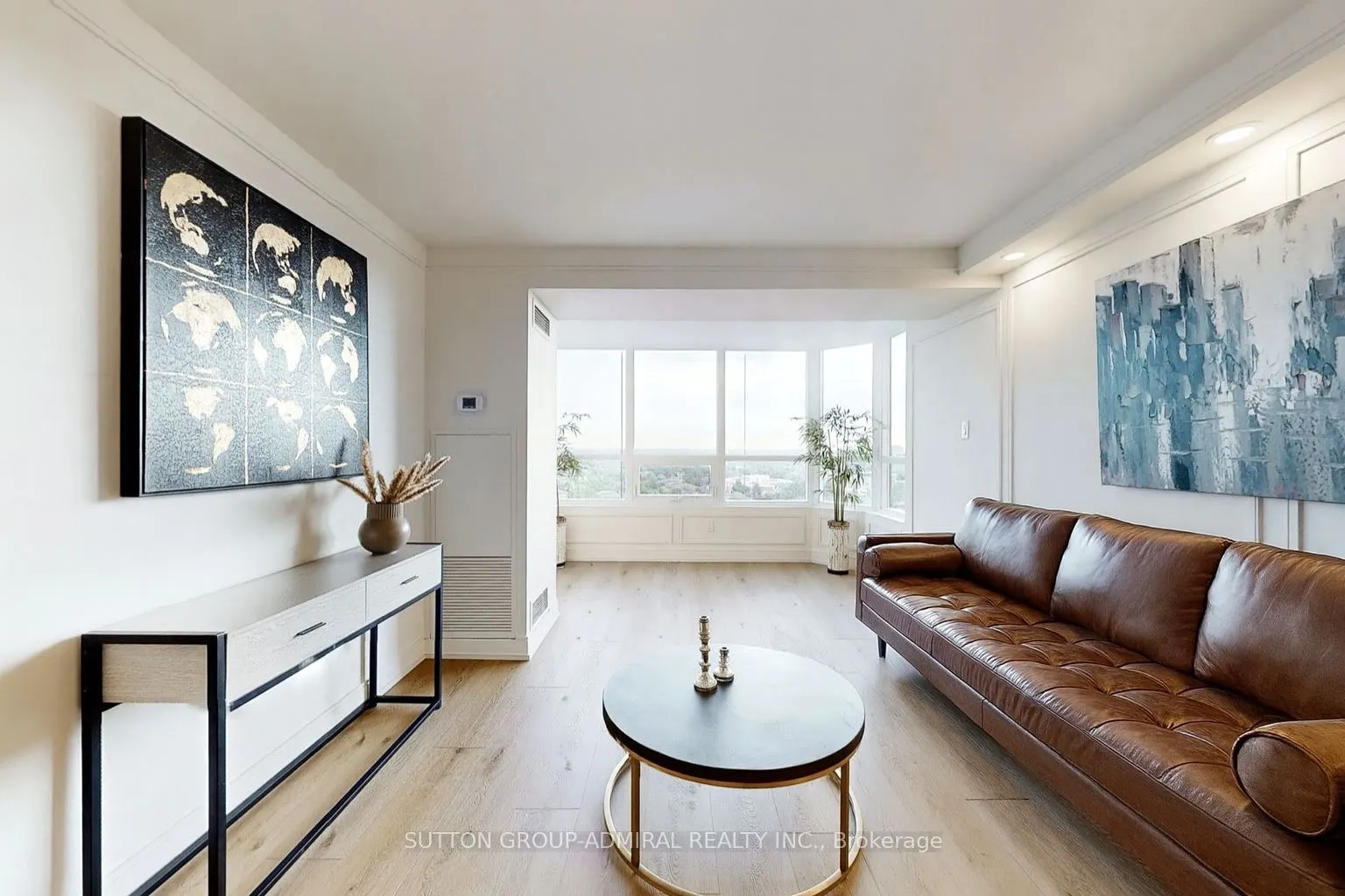 7601 Bathurst Street, #901