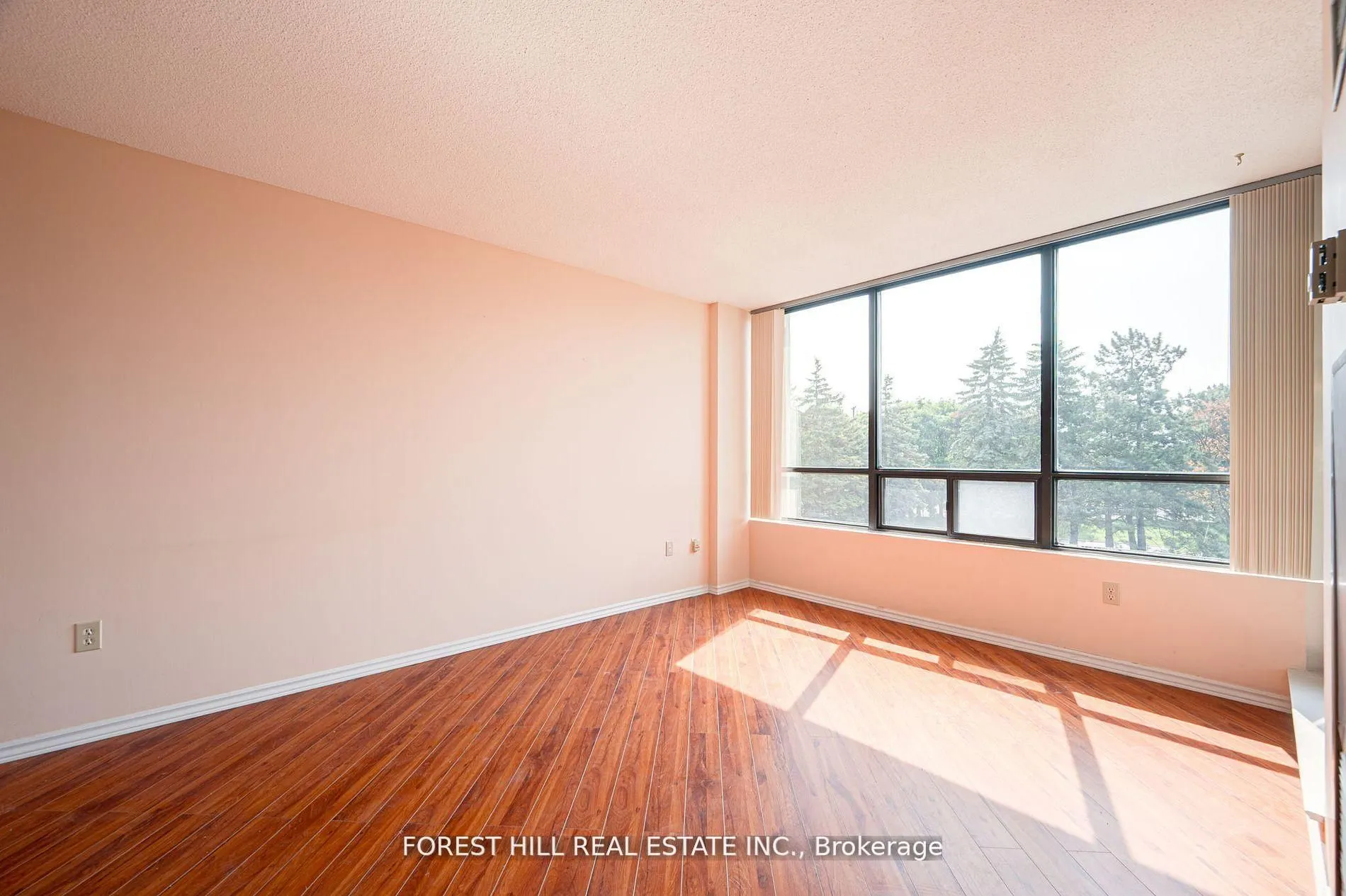 7440 Bathurst Street, #308