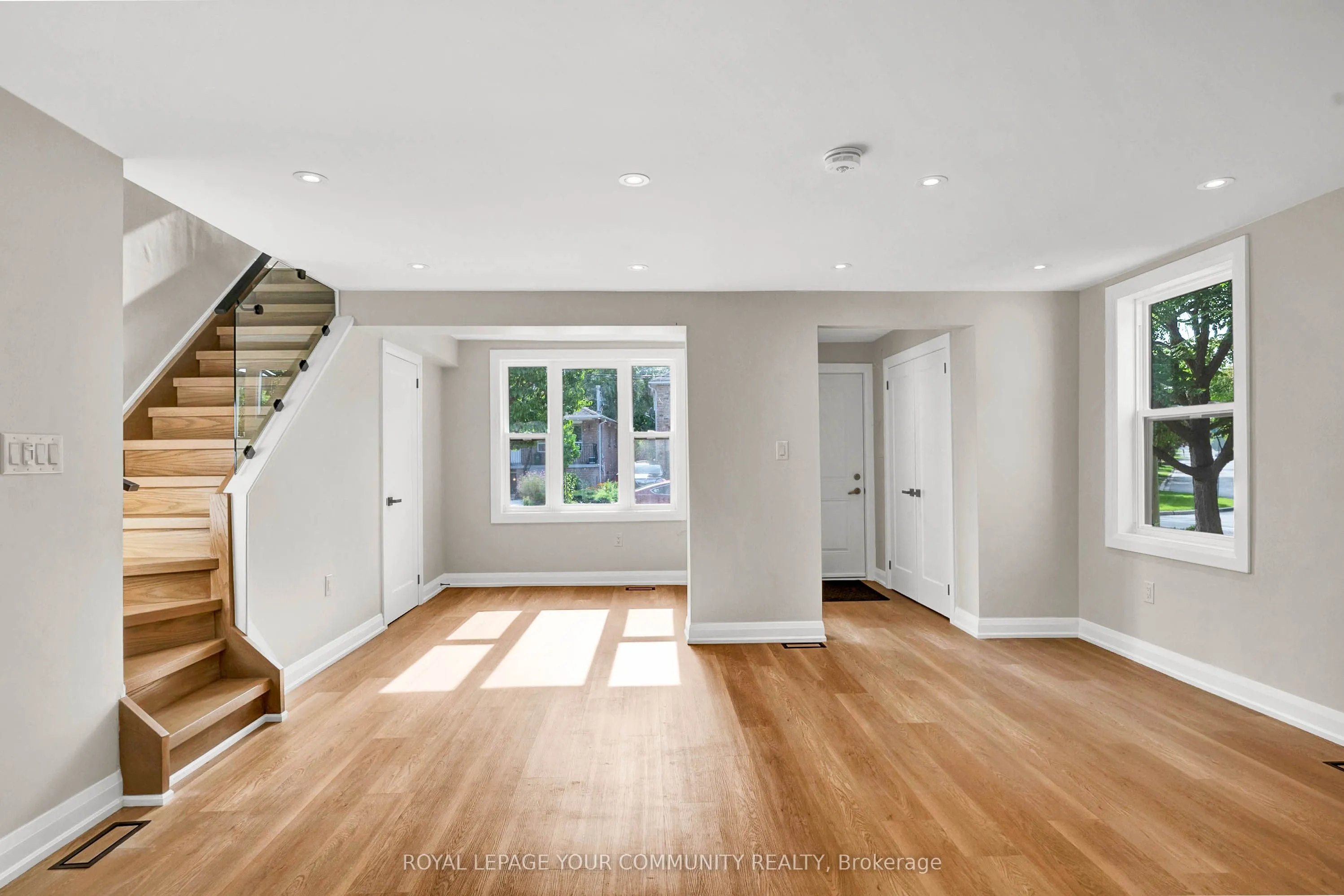 141 Clarence Street