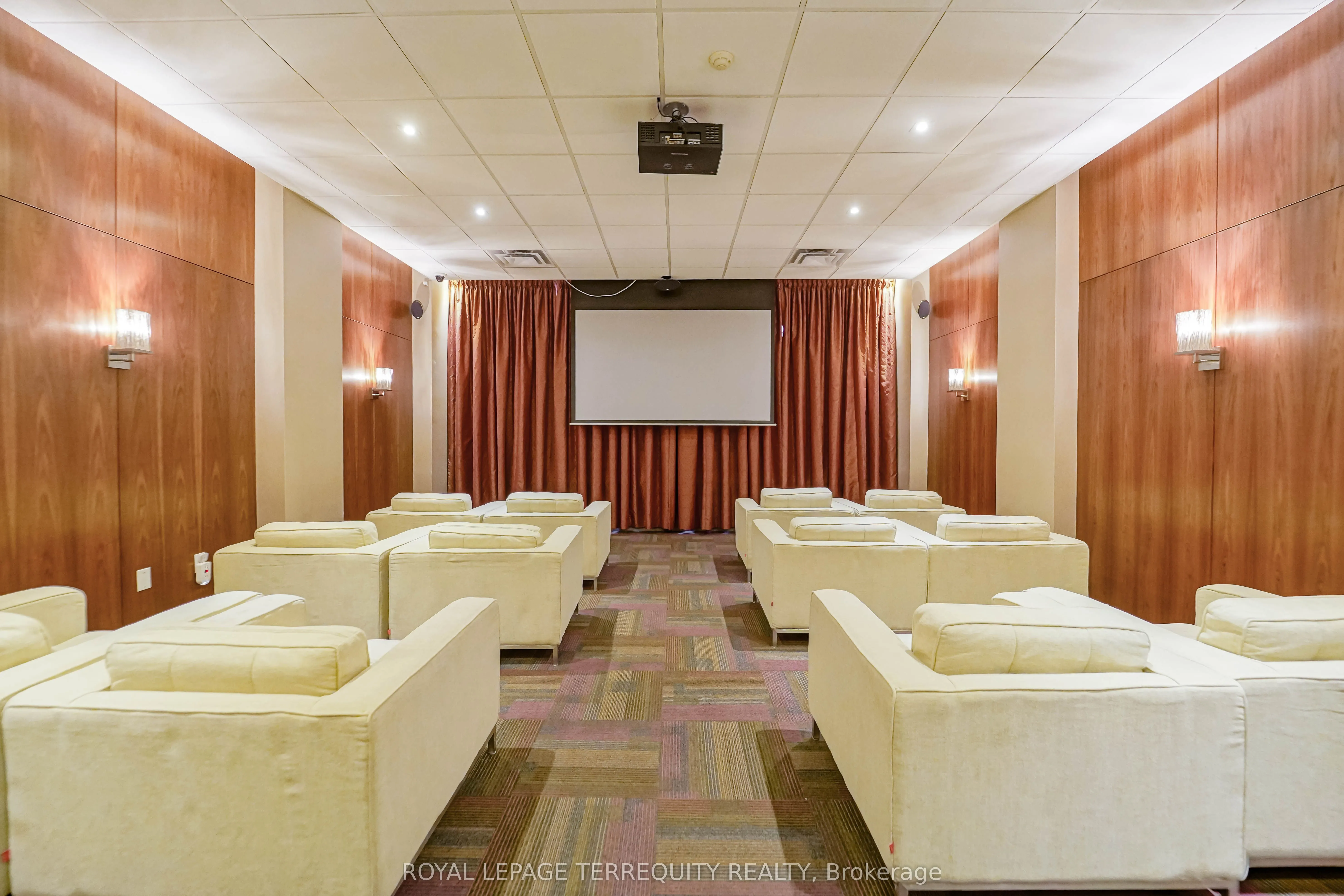 39 Galleria Parkway, #1011