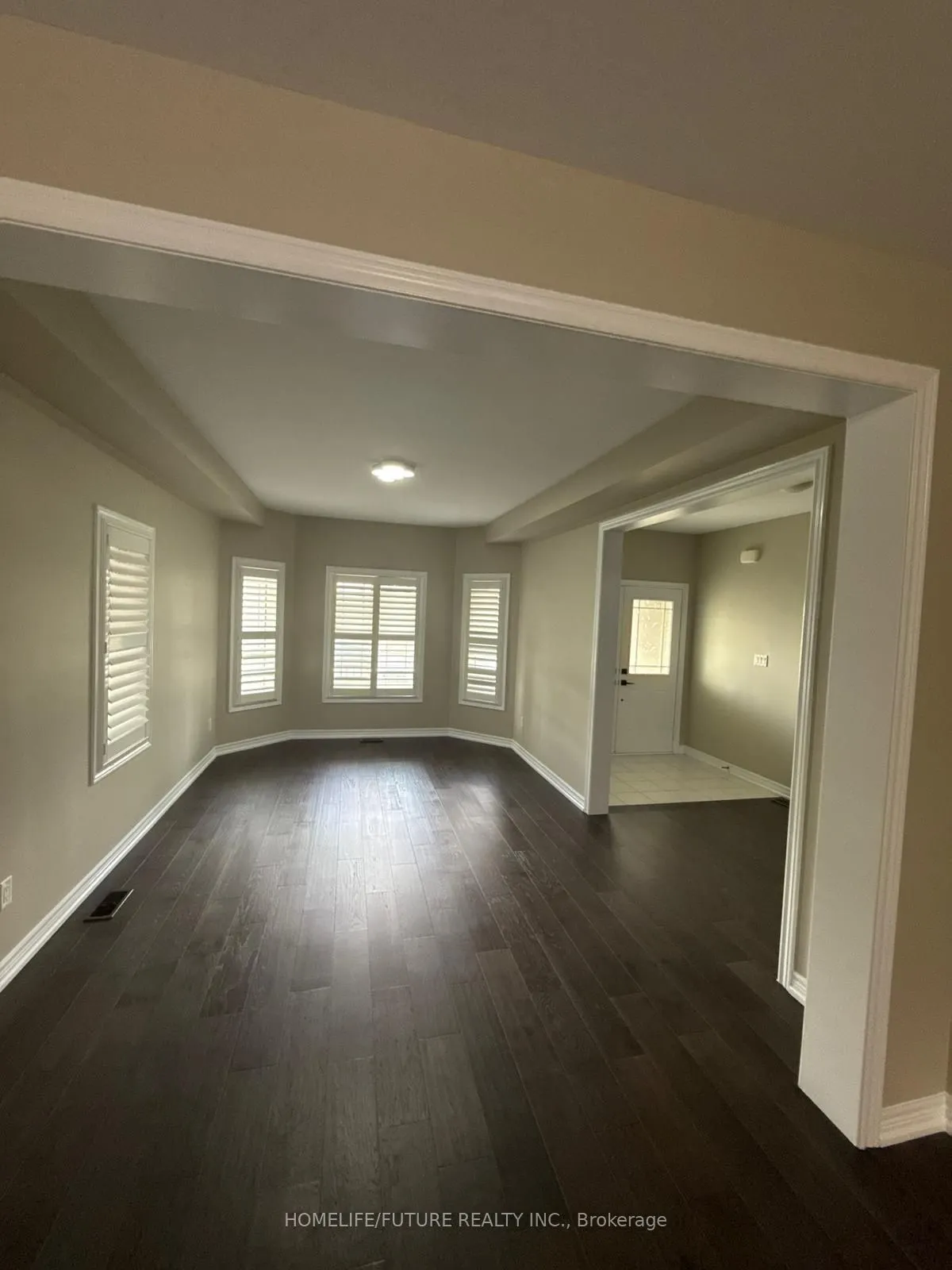 1399 Lormel Gate
