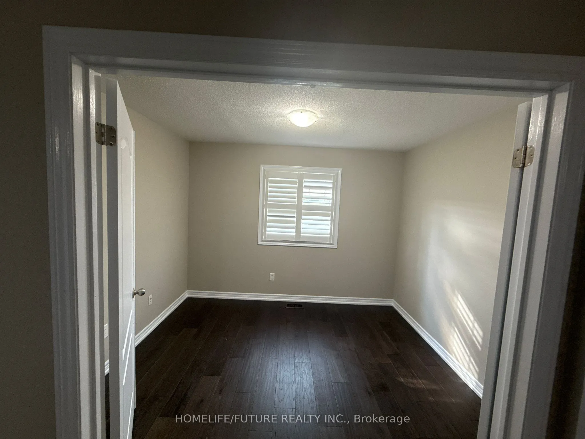 1399 Lormel Gate