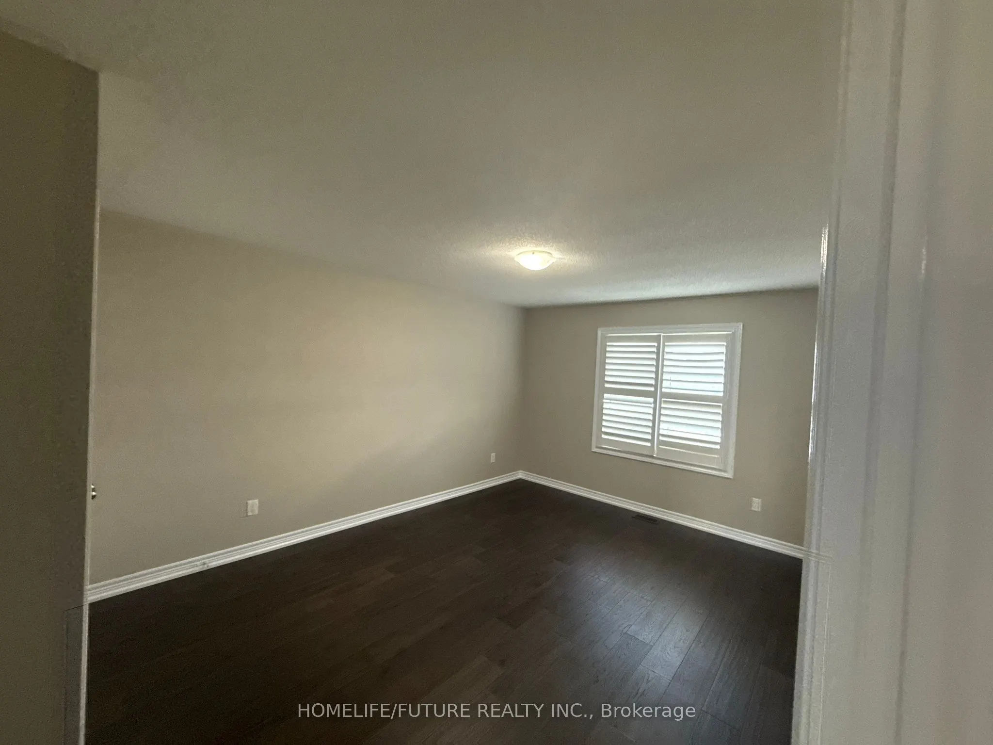 1399 Lormel Gate