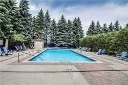 7460 Bathurst Street, #102