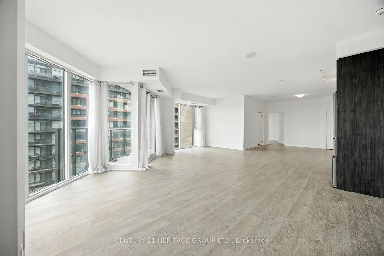 100 Eagle Rock Way N, #605
