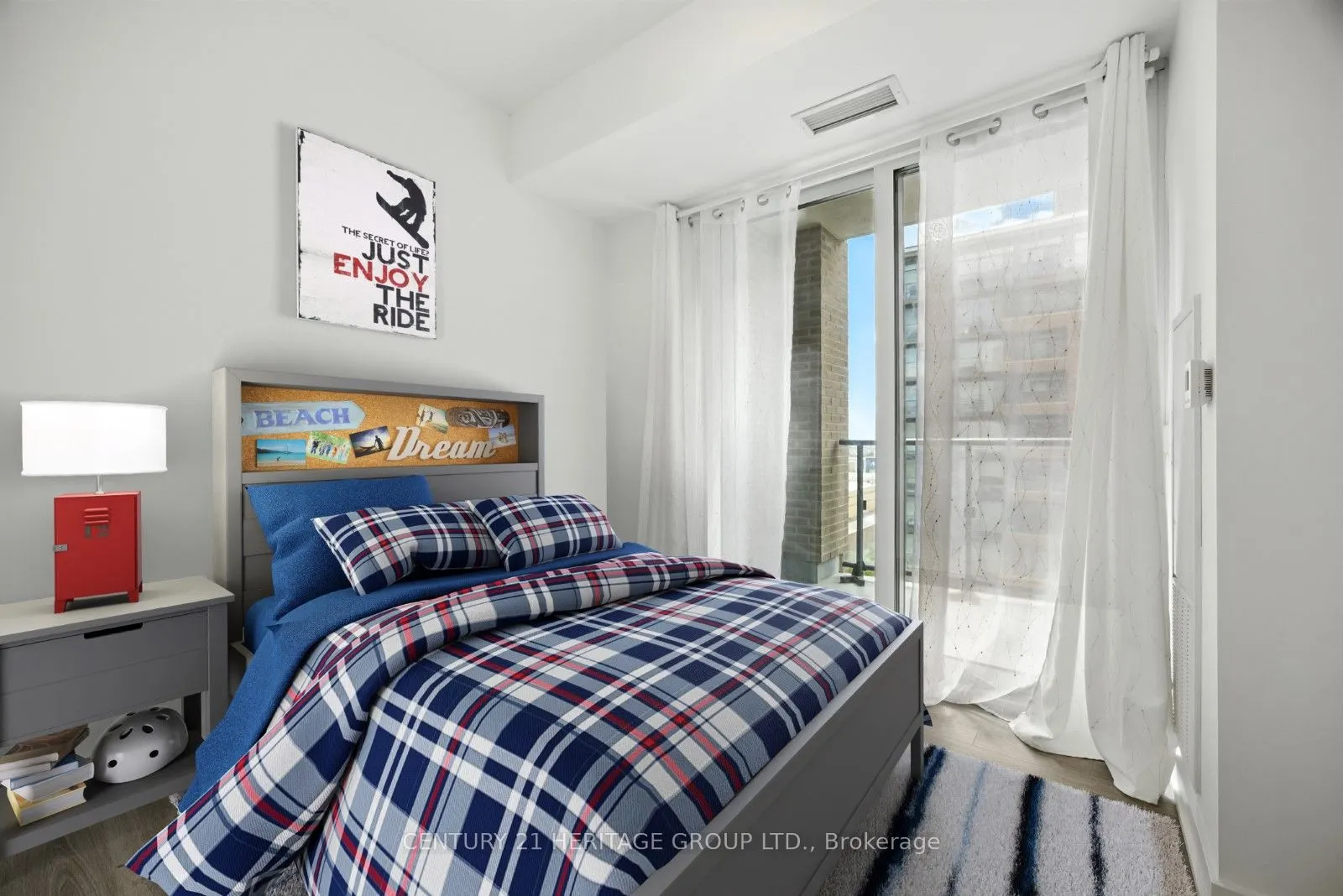 100 Eagle Rock Way N, #605