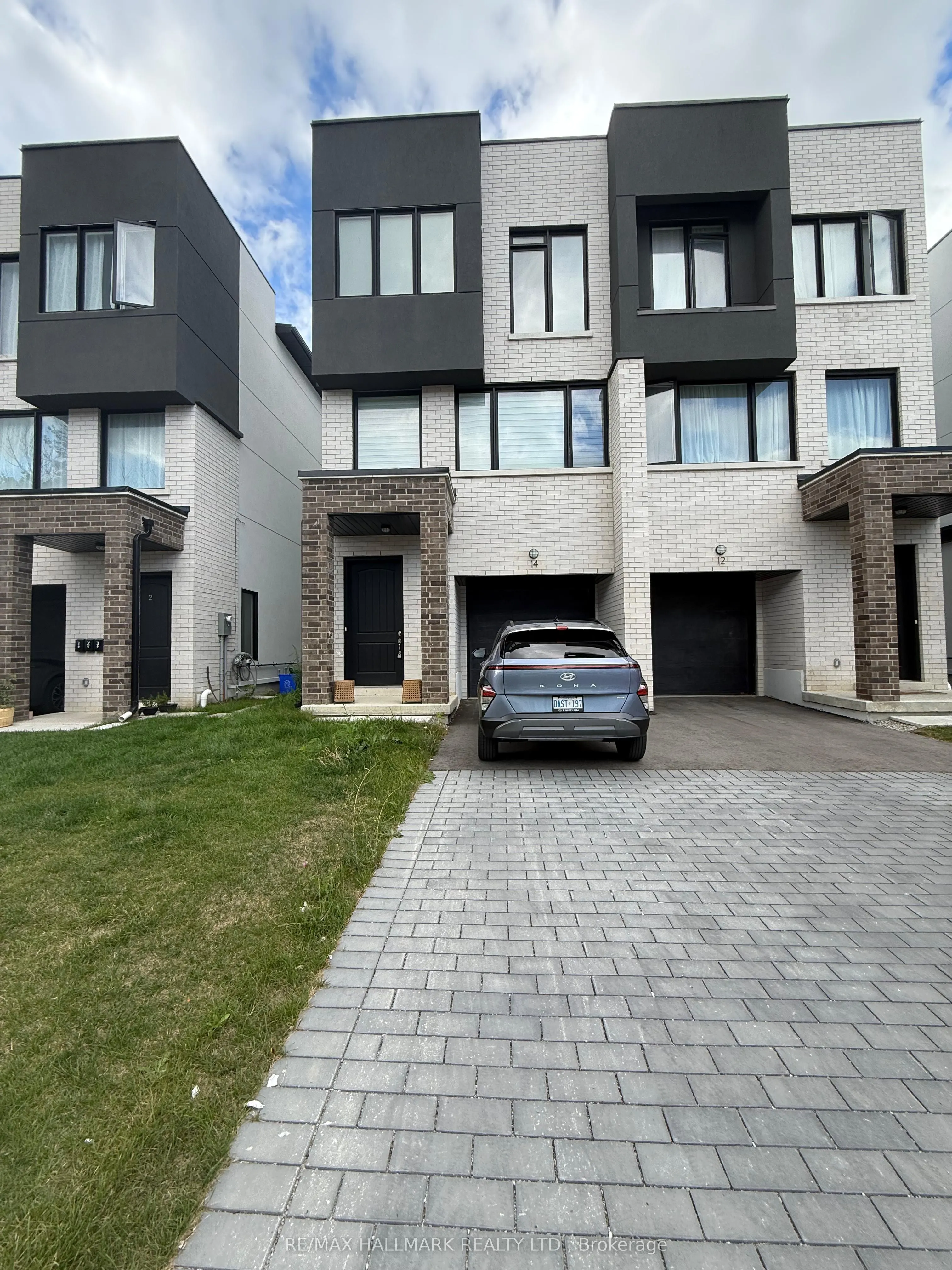 14 Persica Street