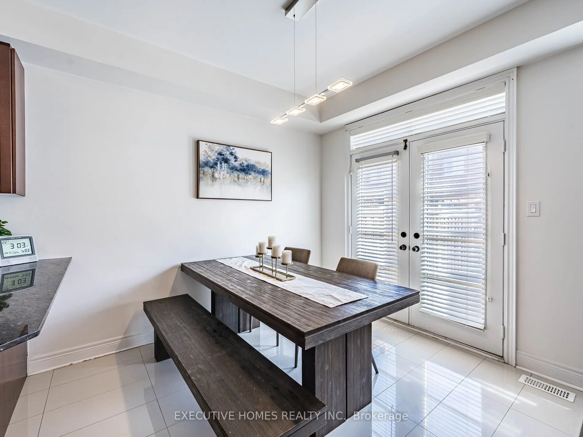 15 Lowther Avenue