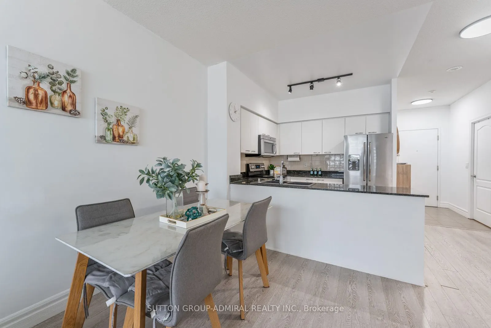 48 Suncrest Boulevard, #116