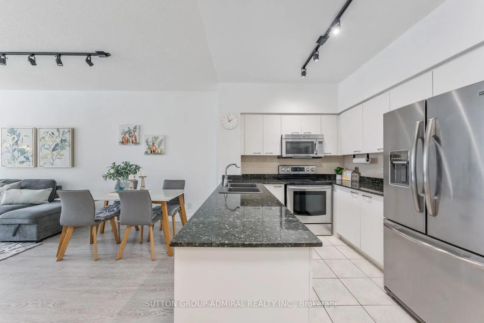 48 Suncrest Boulevard, #116