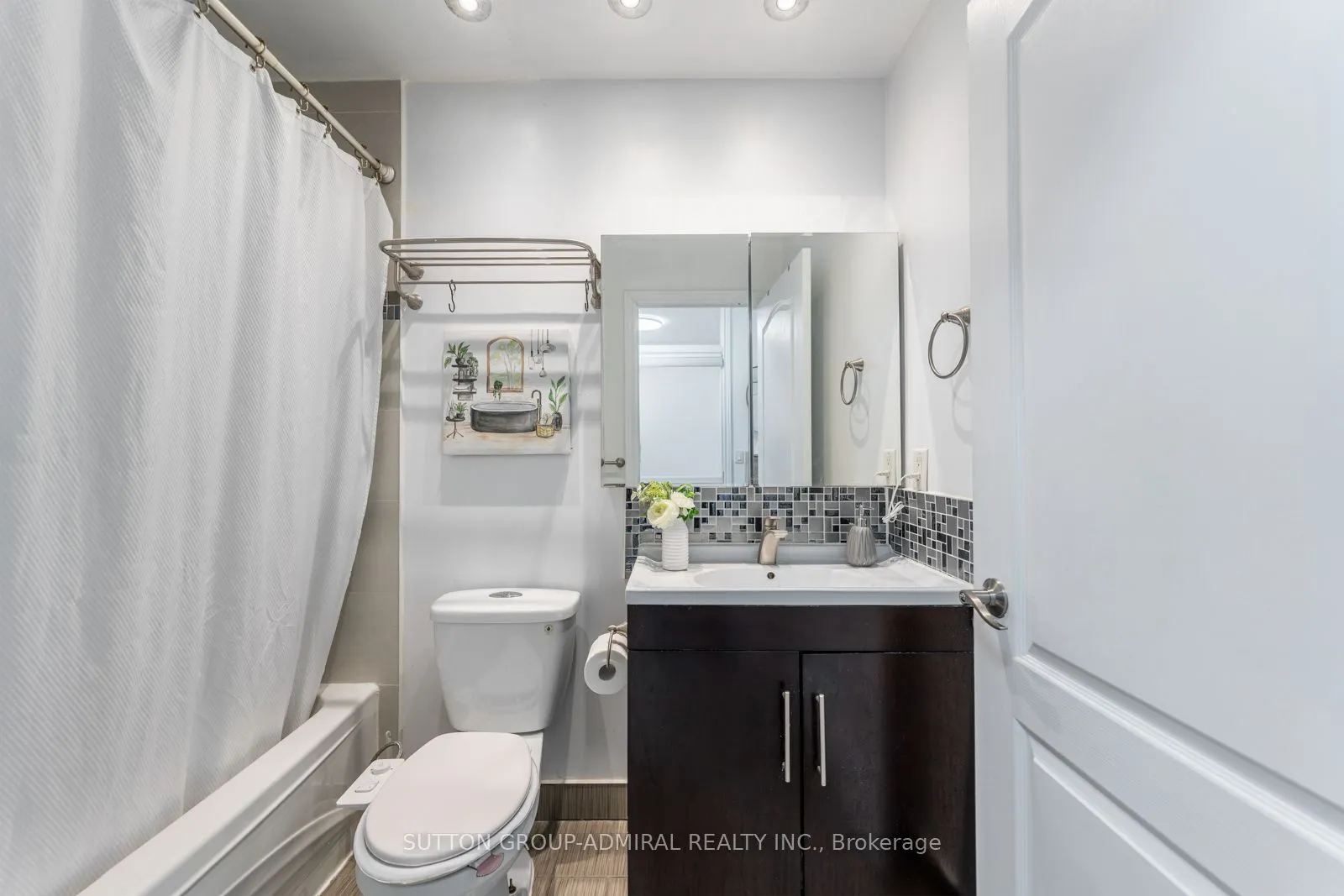 48 Suncrest Boulevard, #116