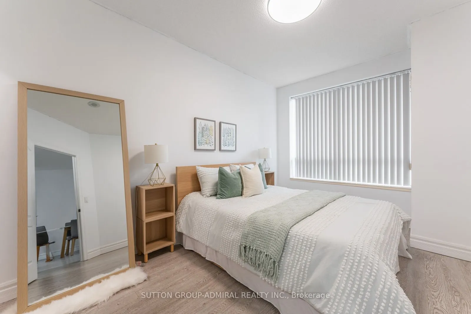 48 Suncrest Boulevard, #116