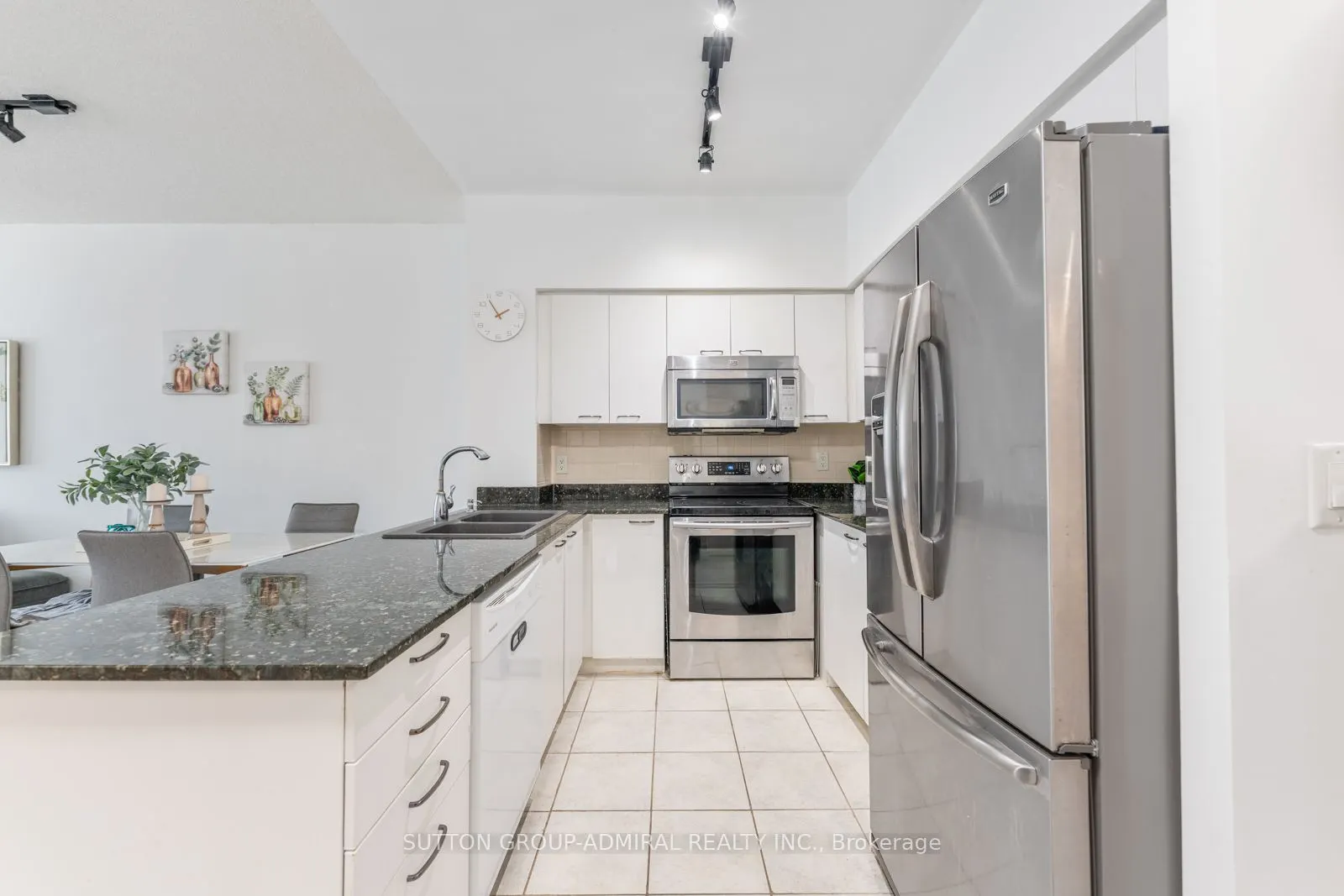 48 Suncrest Boulevard, #116