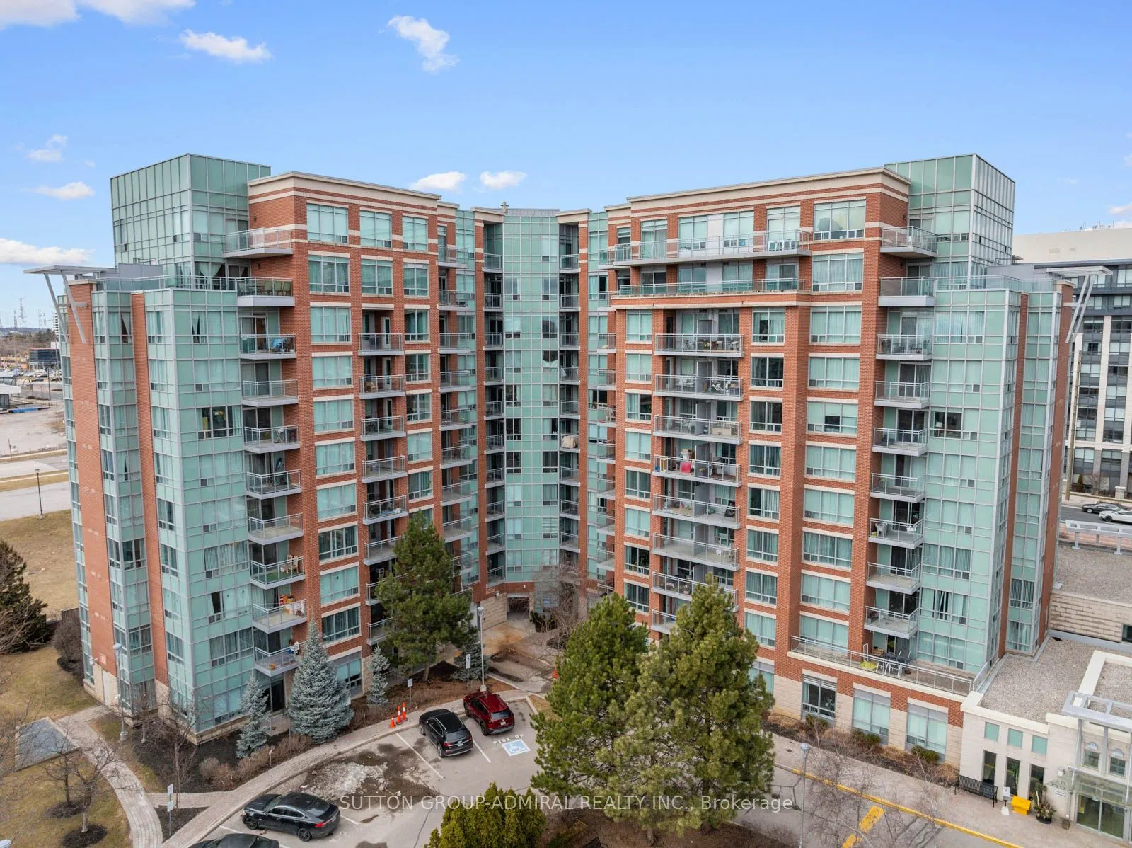 48 Suncrest Boulevard, #116