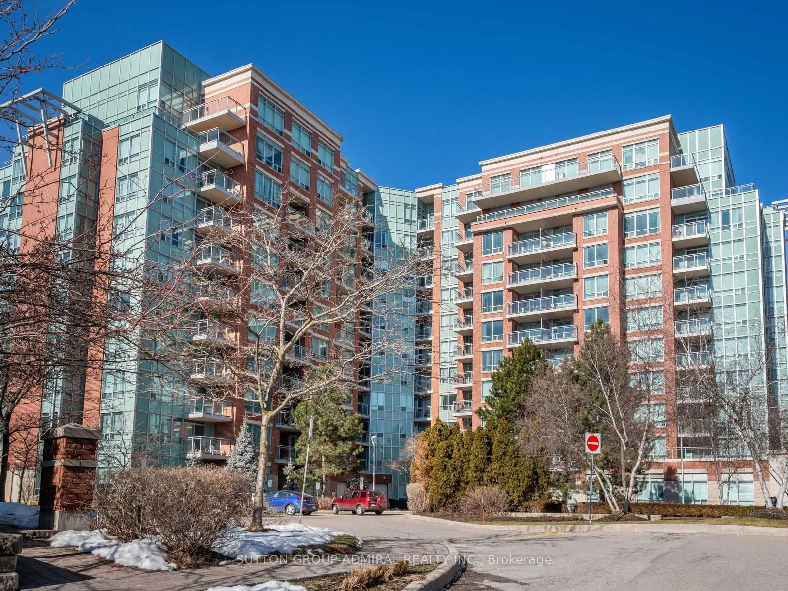 48 Suncrest Boulevard, #116