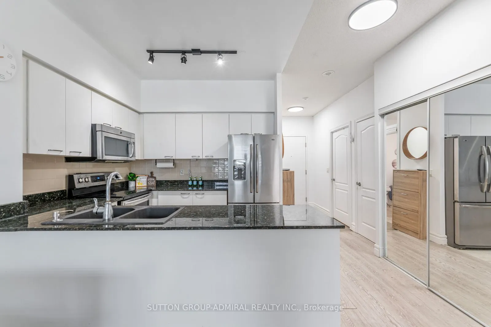 48 Suncrest Boulevard, #116