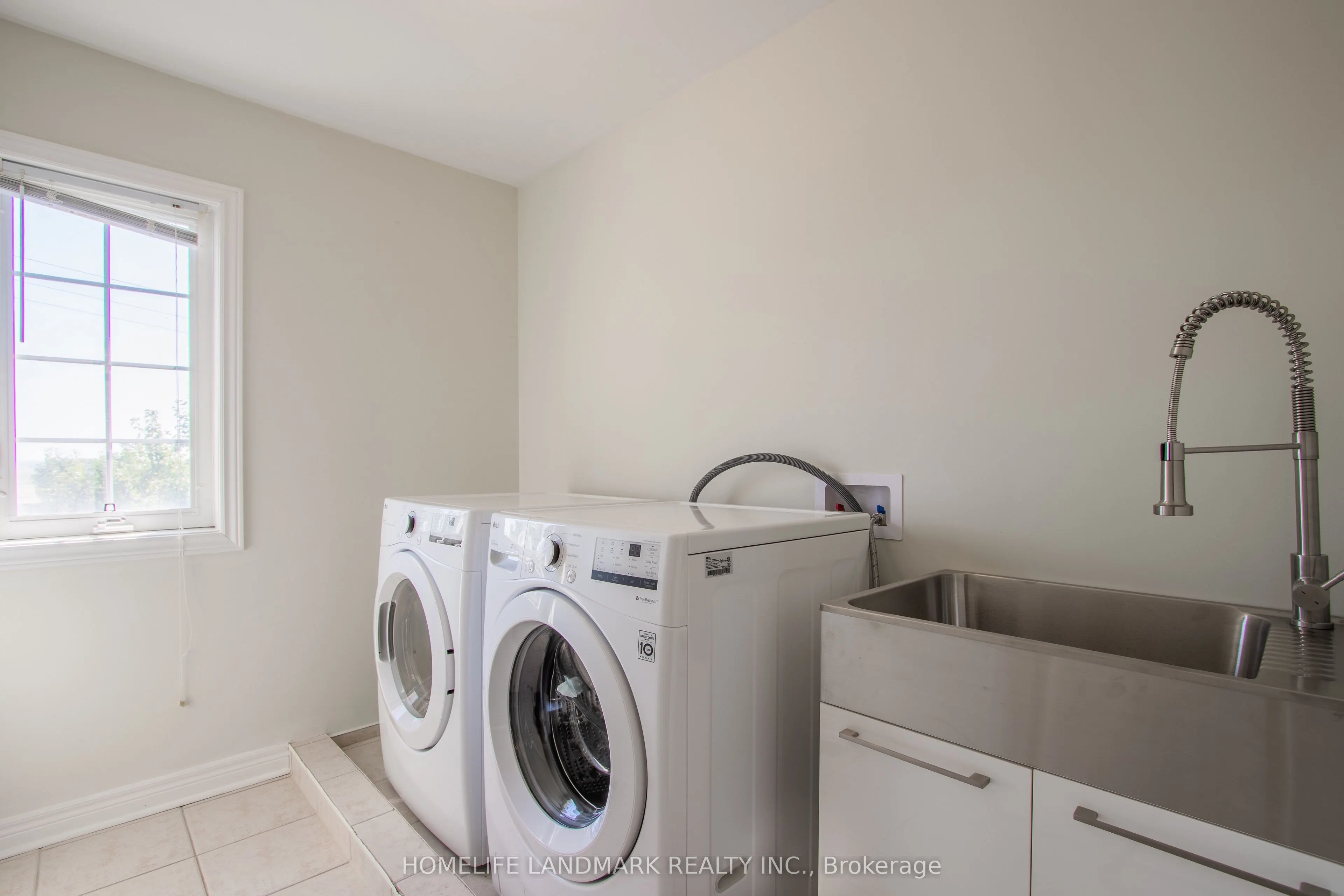 58 Pillar Rock Crescent, #(Main)