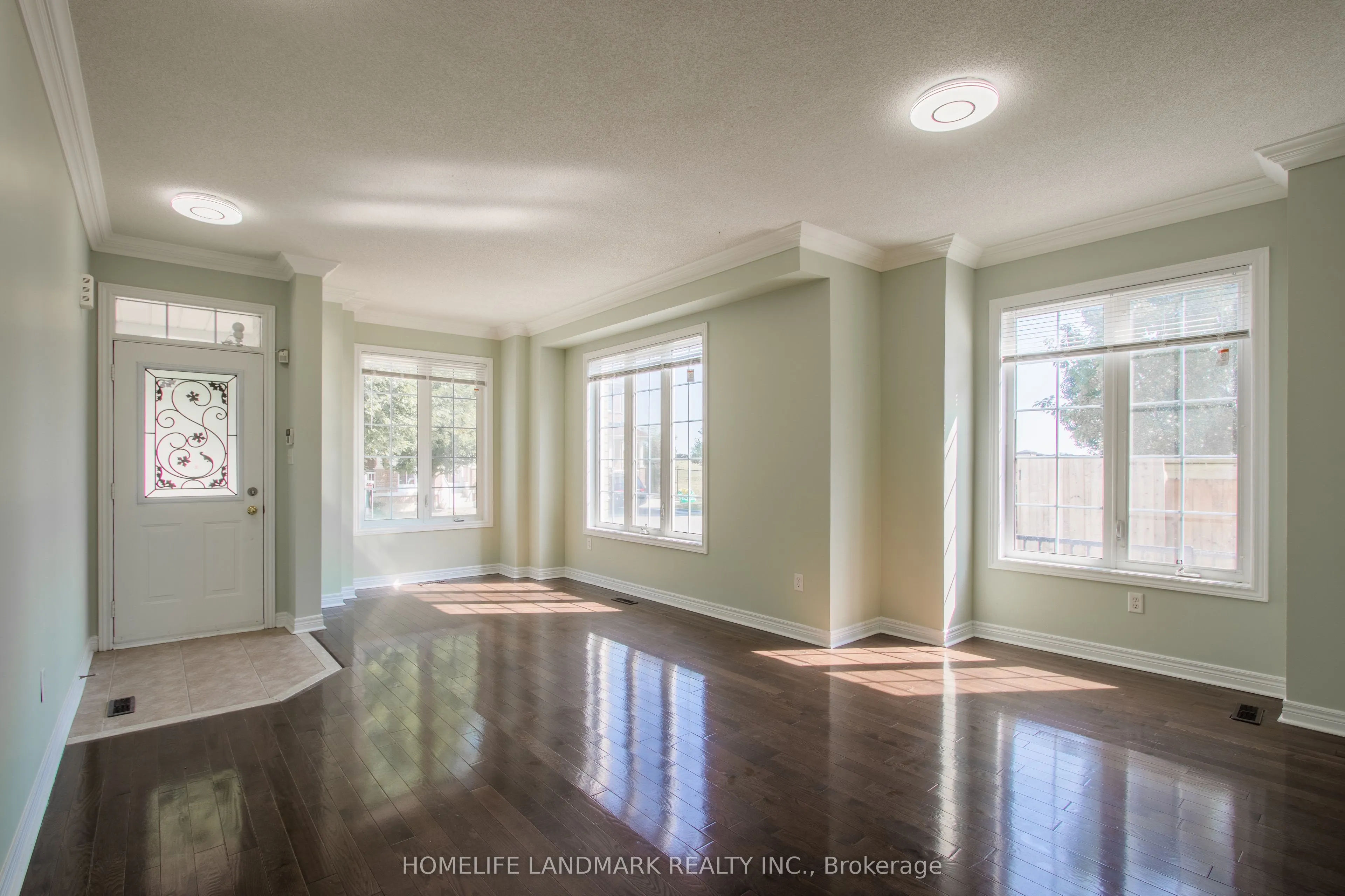 58 Pillar Rock Crescent, #(Main)