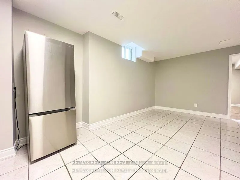 91 Grey Alder Avenue, #Bsmt1