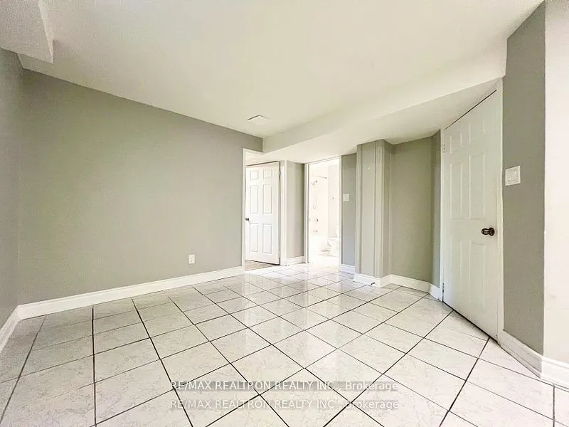 91 Grey Alder Avenue, #Bsmt1