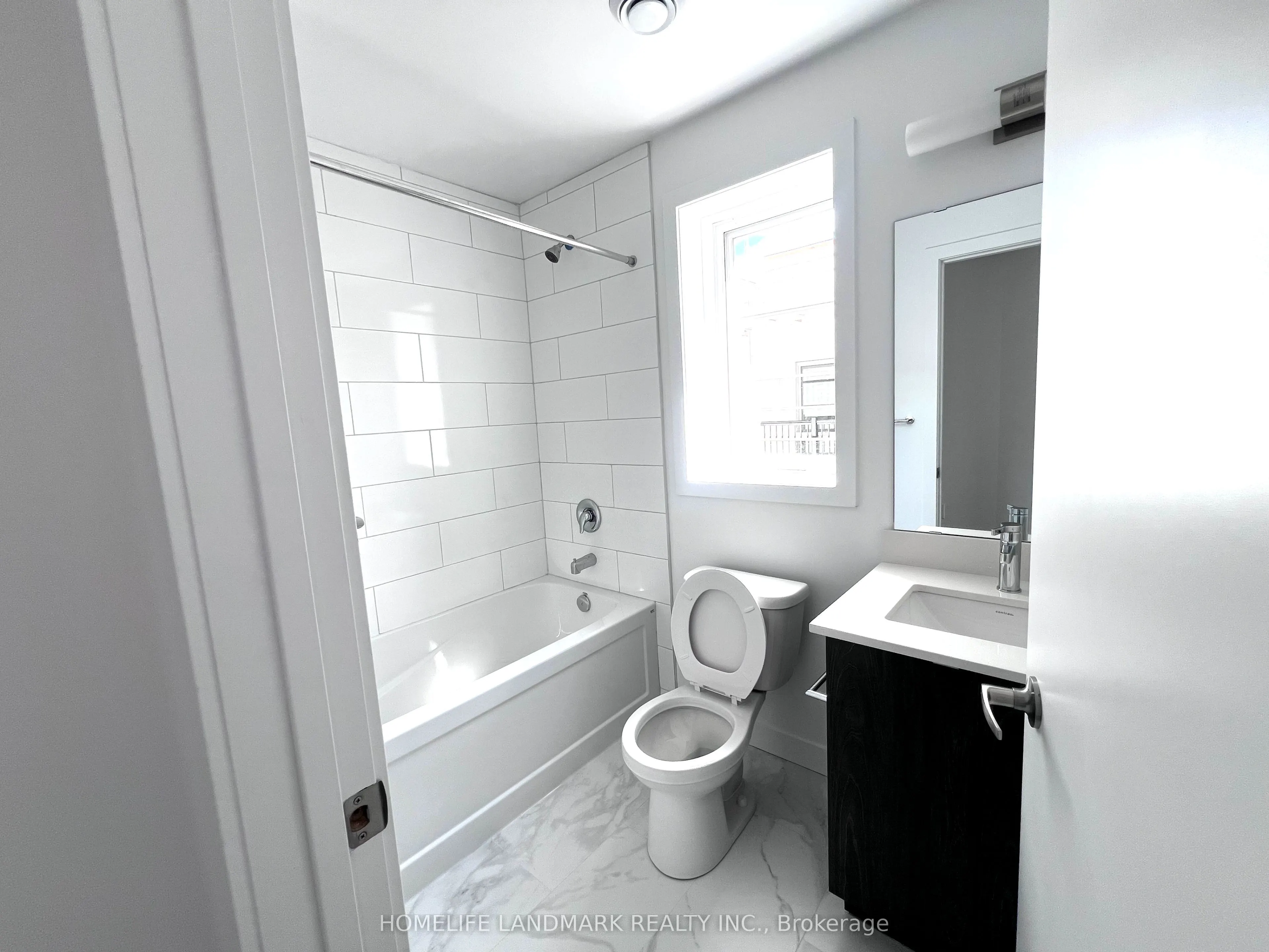 3 Bancroft Lane, #214
