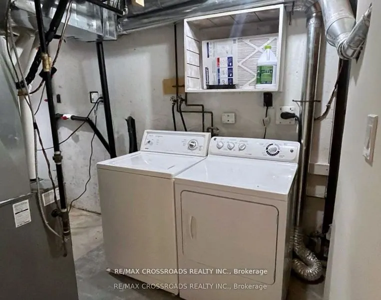 374 Handley Crescent, #Bsmt