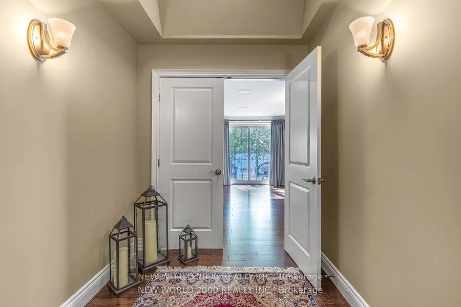 245 Lakeland Crescent