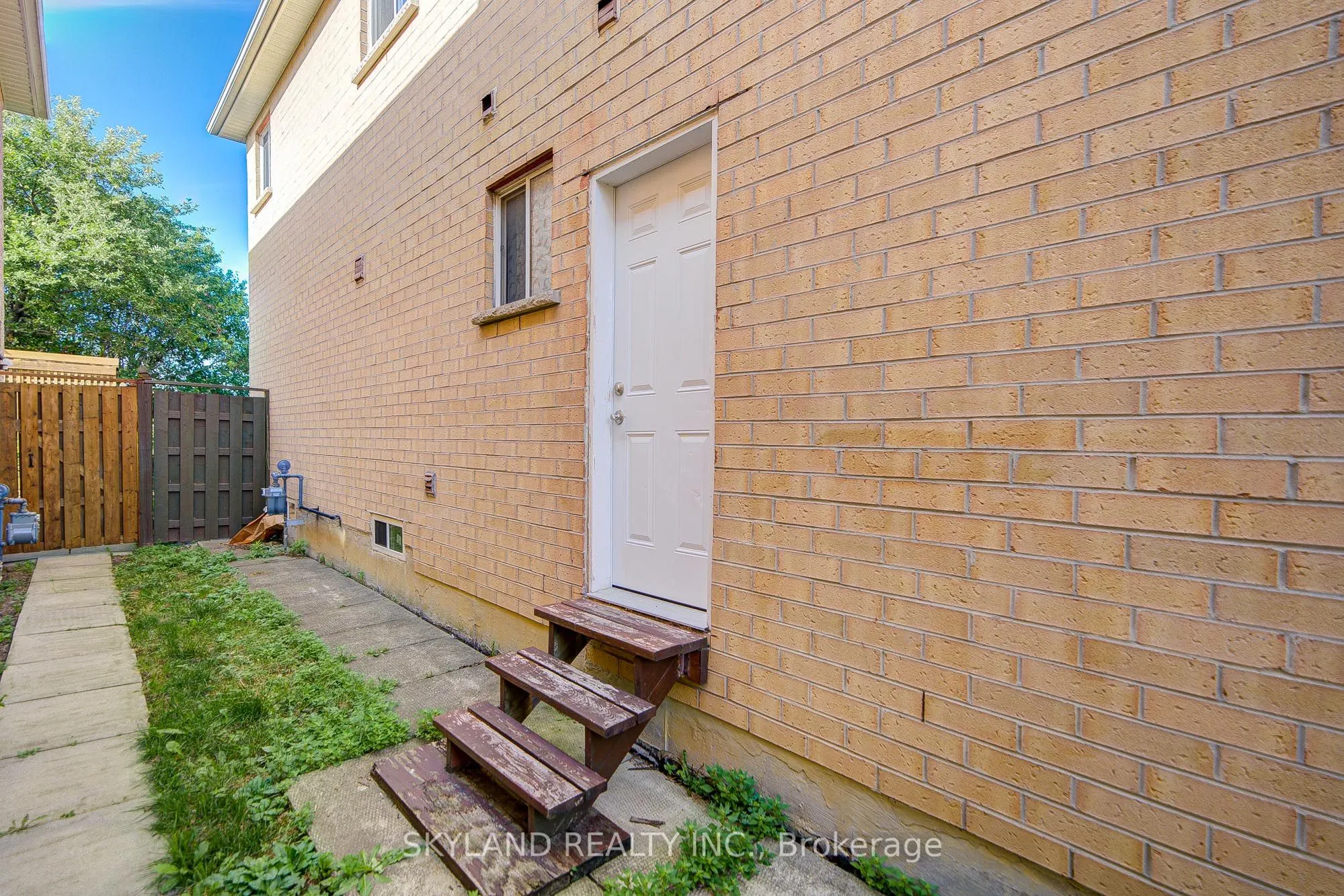 78 Monteith Crescent