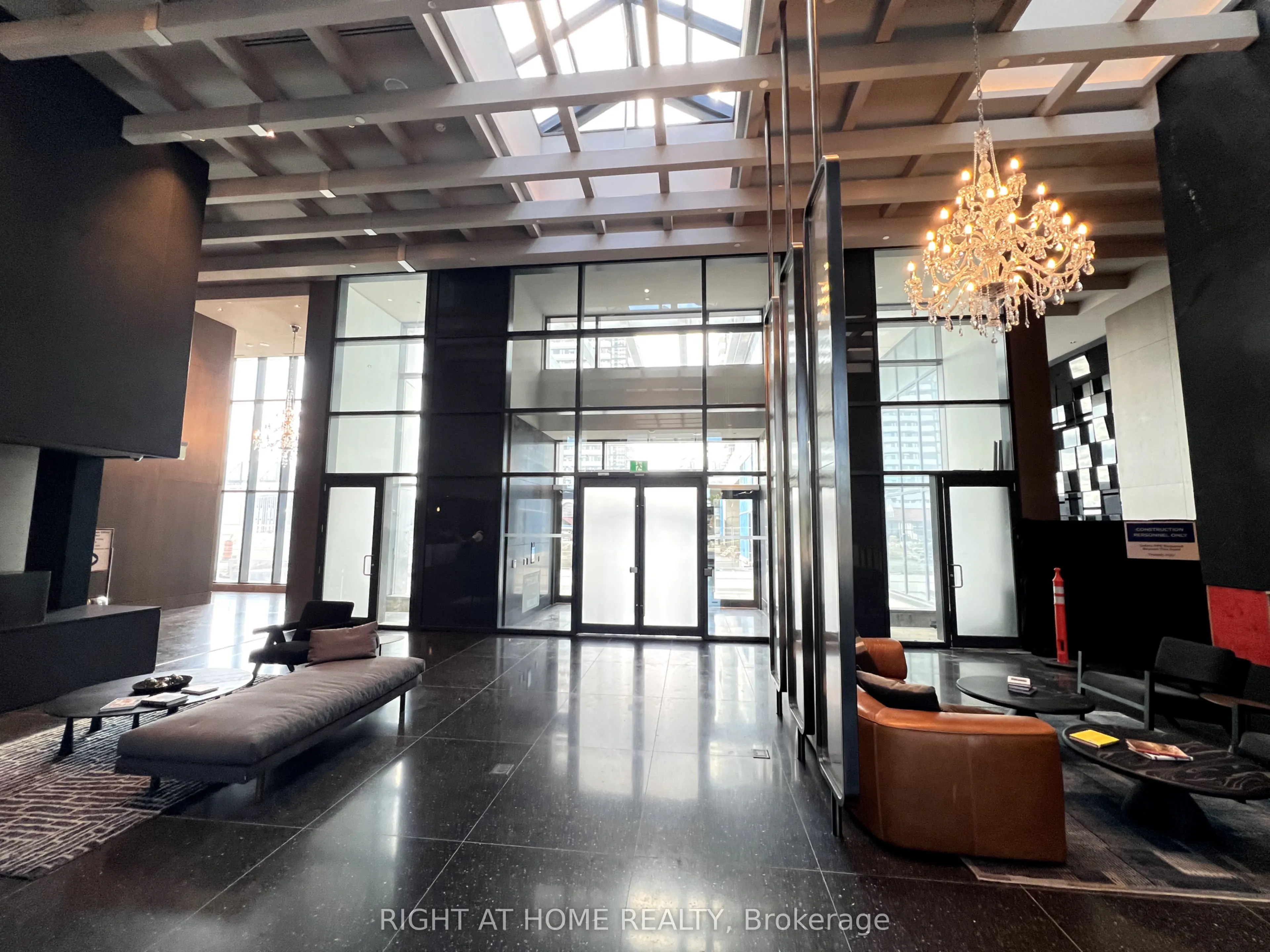 28 Interchange Way, #3116