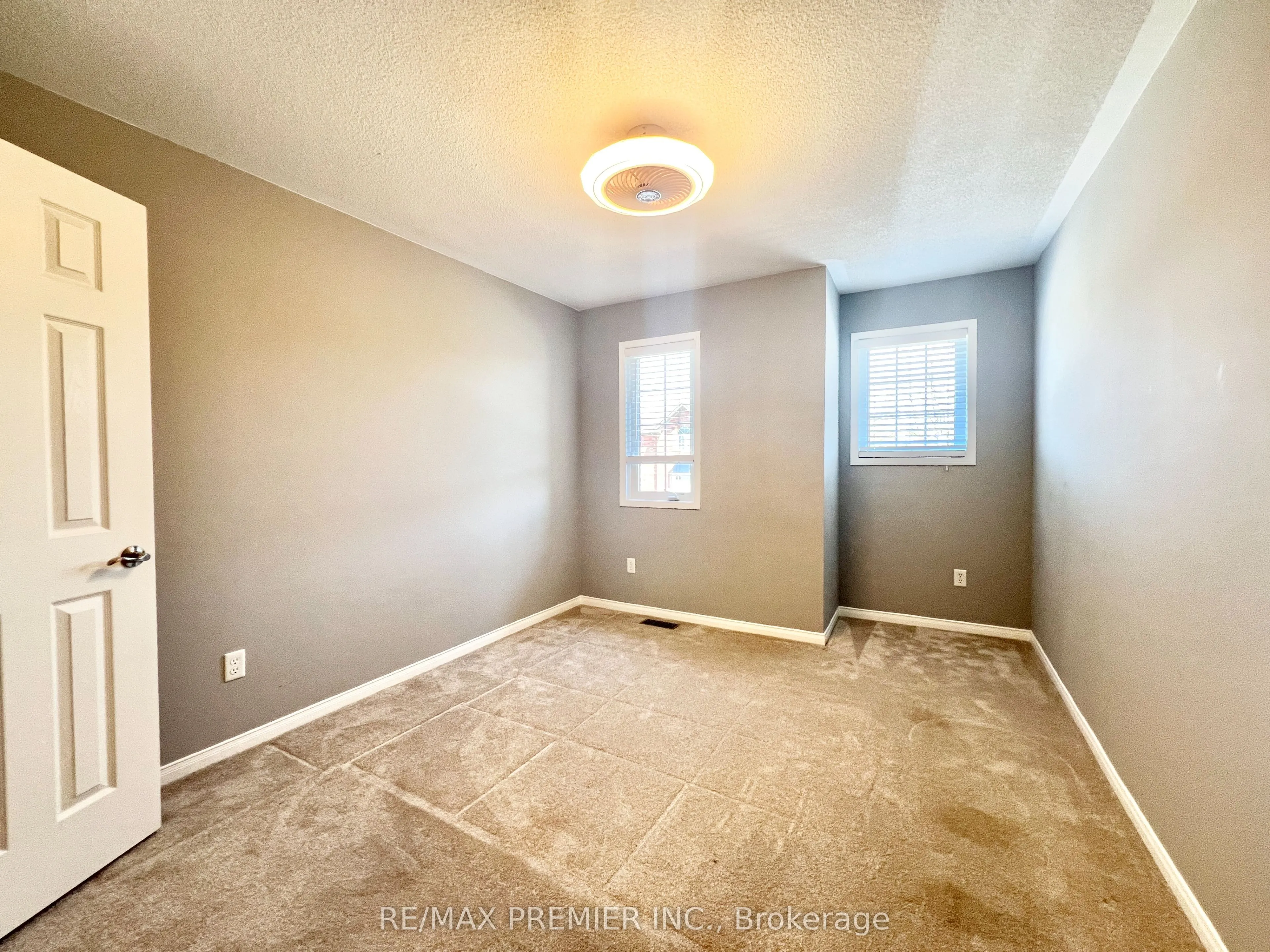 155 Penndutch Circle
