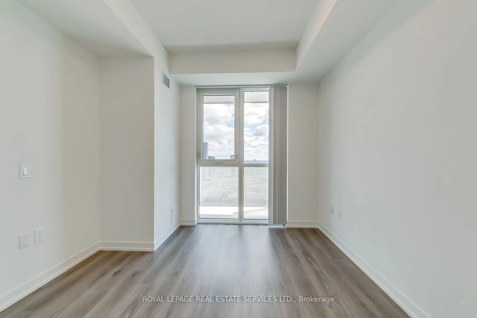 28 Interchange Way, #4106