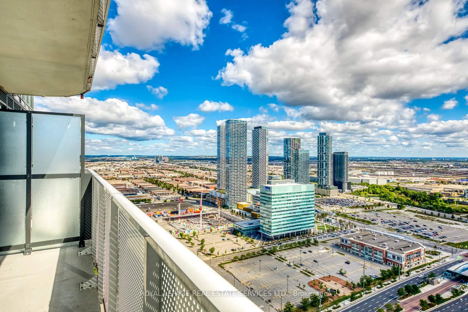 28 Interchange Way, #4106