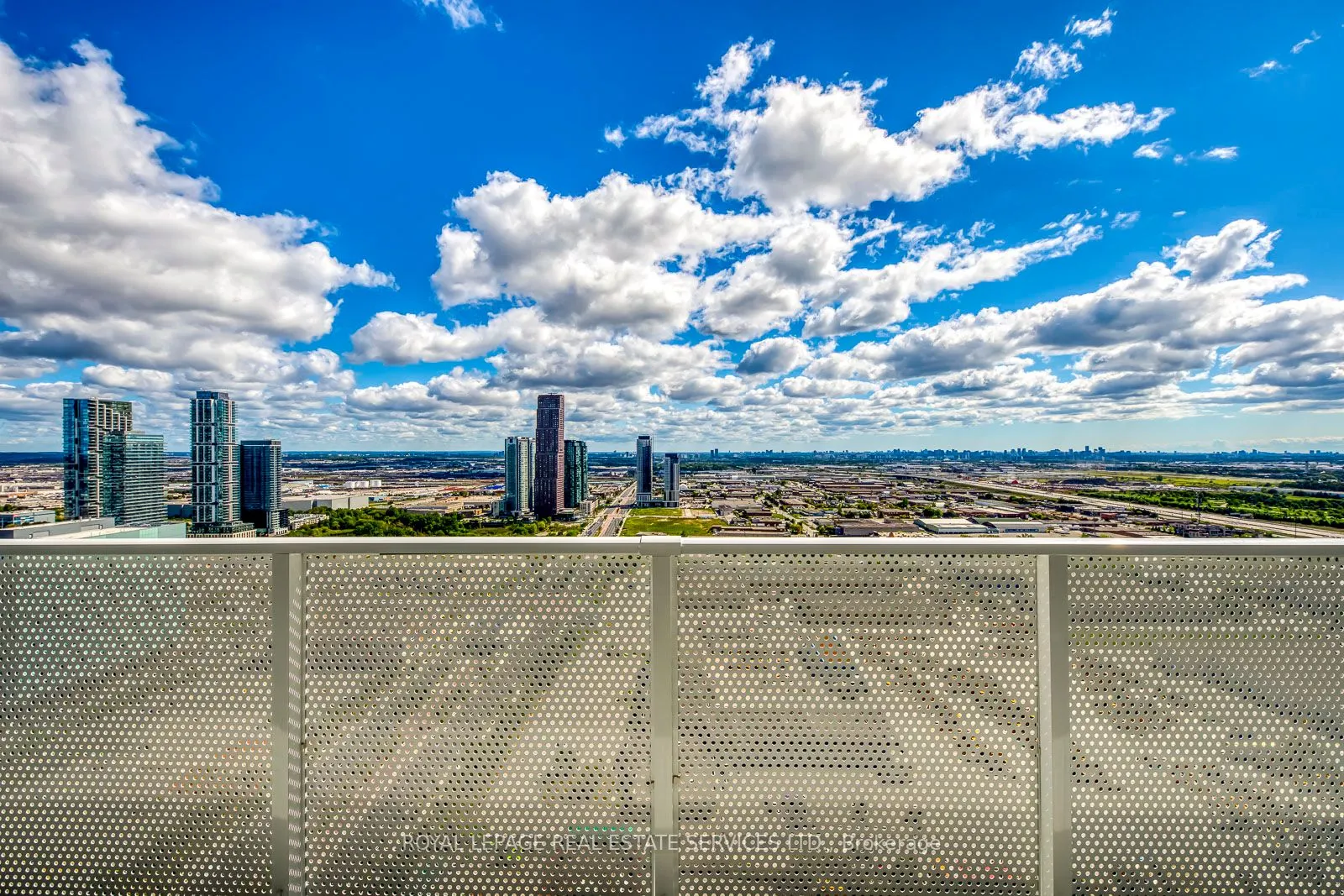 28 Interchange Way, #4106