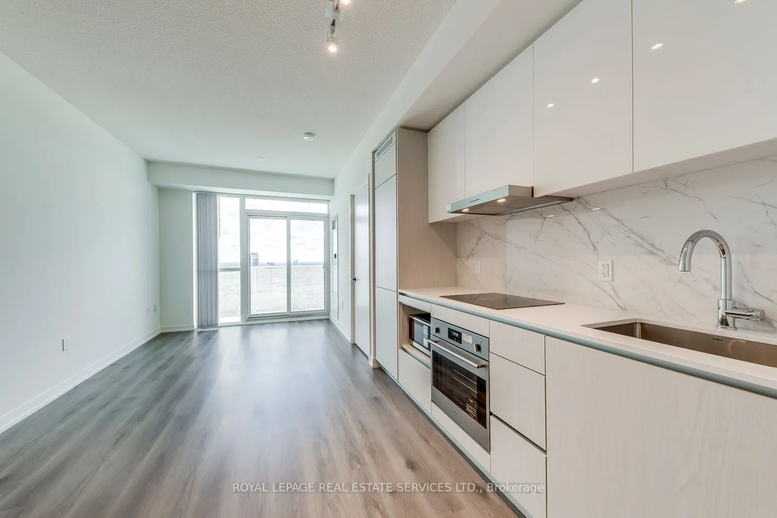 28 Interchange Way, #4106
