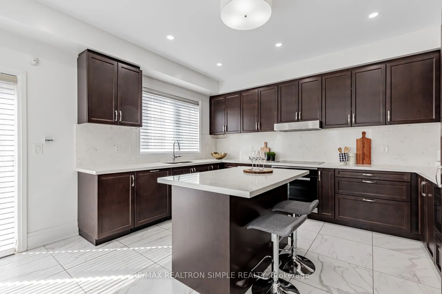 16 American Elm Way, #45