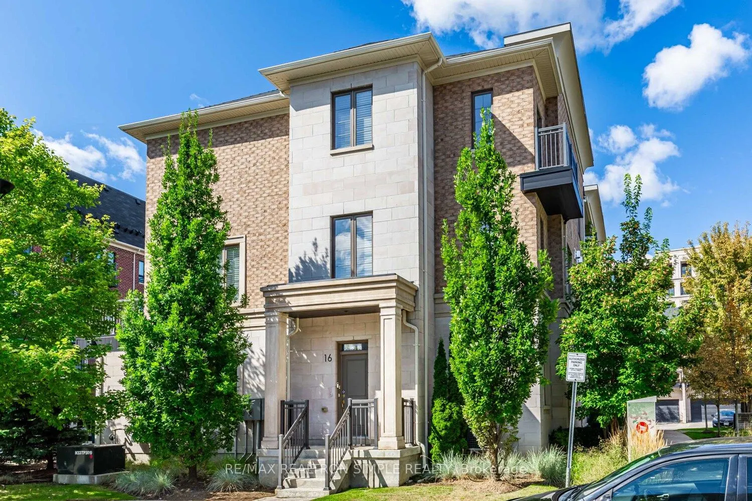 16 American Elm Way, #45